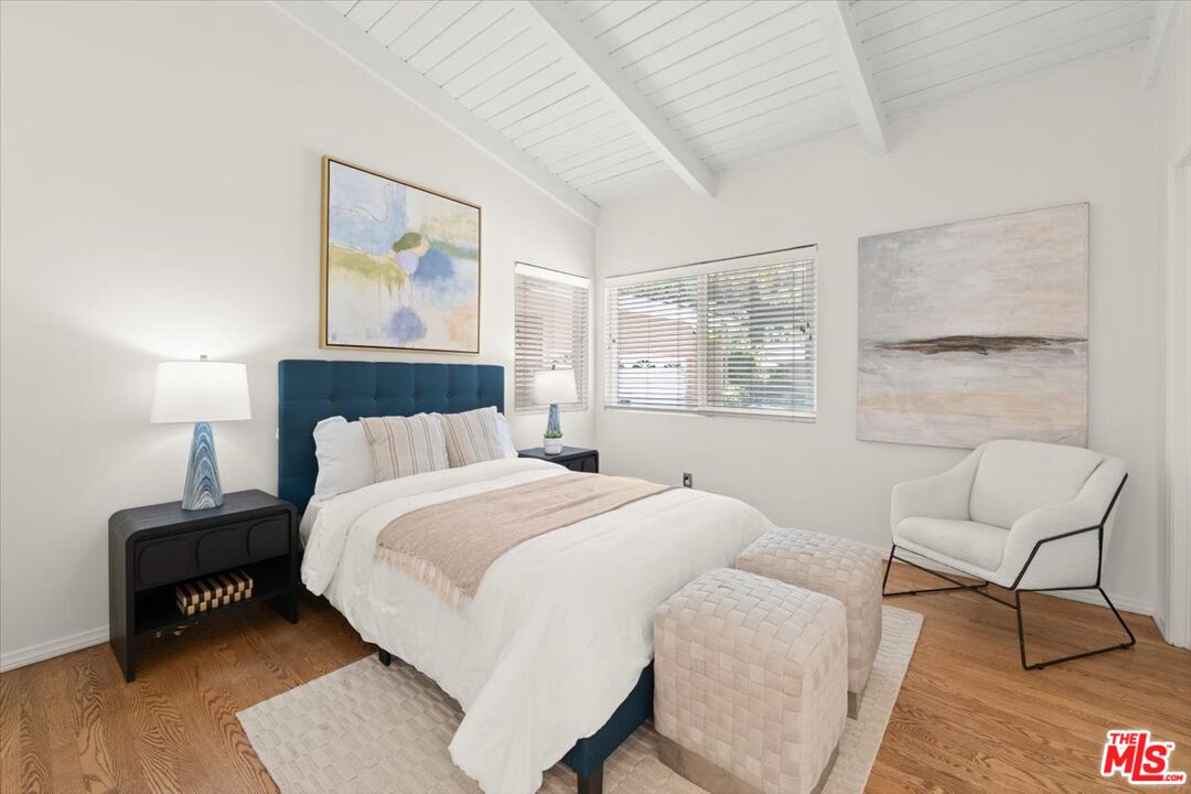 Los Angeles, California, 90049, United States, 3 Bedrooms Bedrooms, ,3 BathroomsBathrooms,Residential,For Sale,1908650