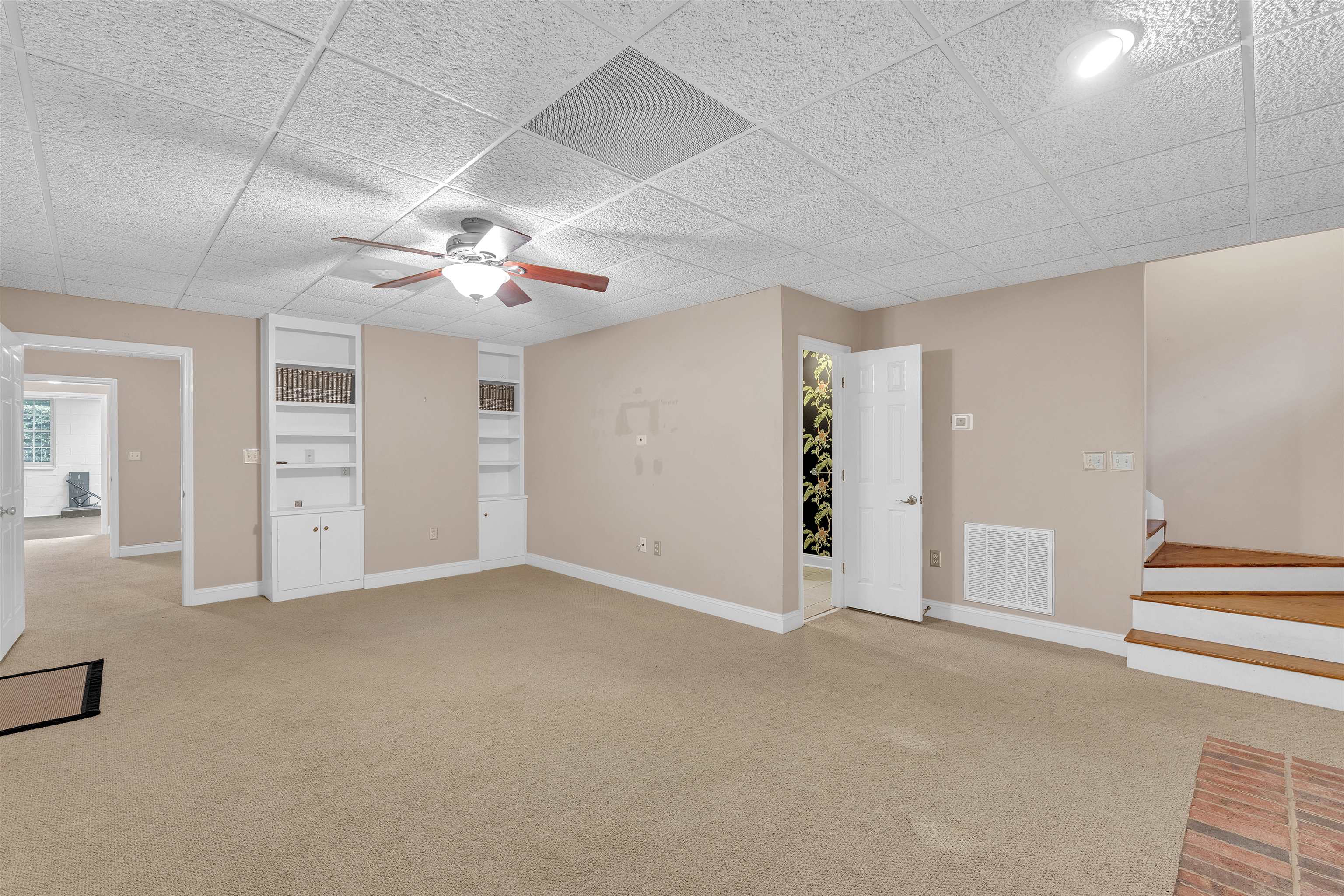 Spartanburg, South Carolina, 29306, United States, 4 Bedrooms Bedrooms, ,5 BathroomsBathrooms,Residential,For Sale,1913145