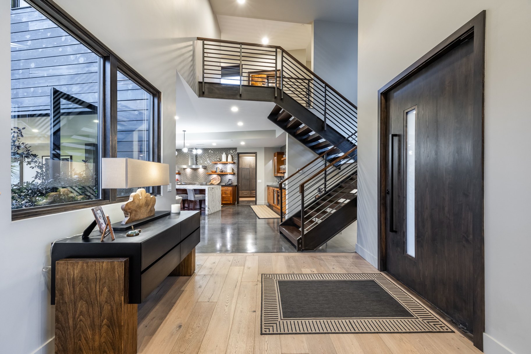  Contemporary Promontory Home with Exceptional Indoor-Outdoor Living - 物件實景