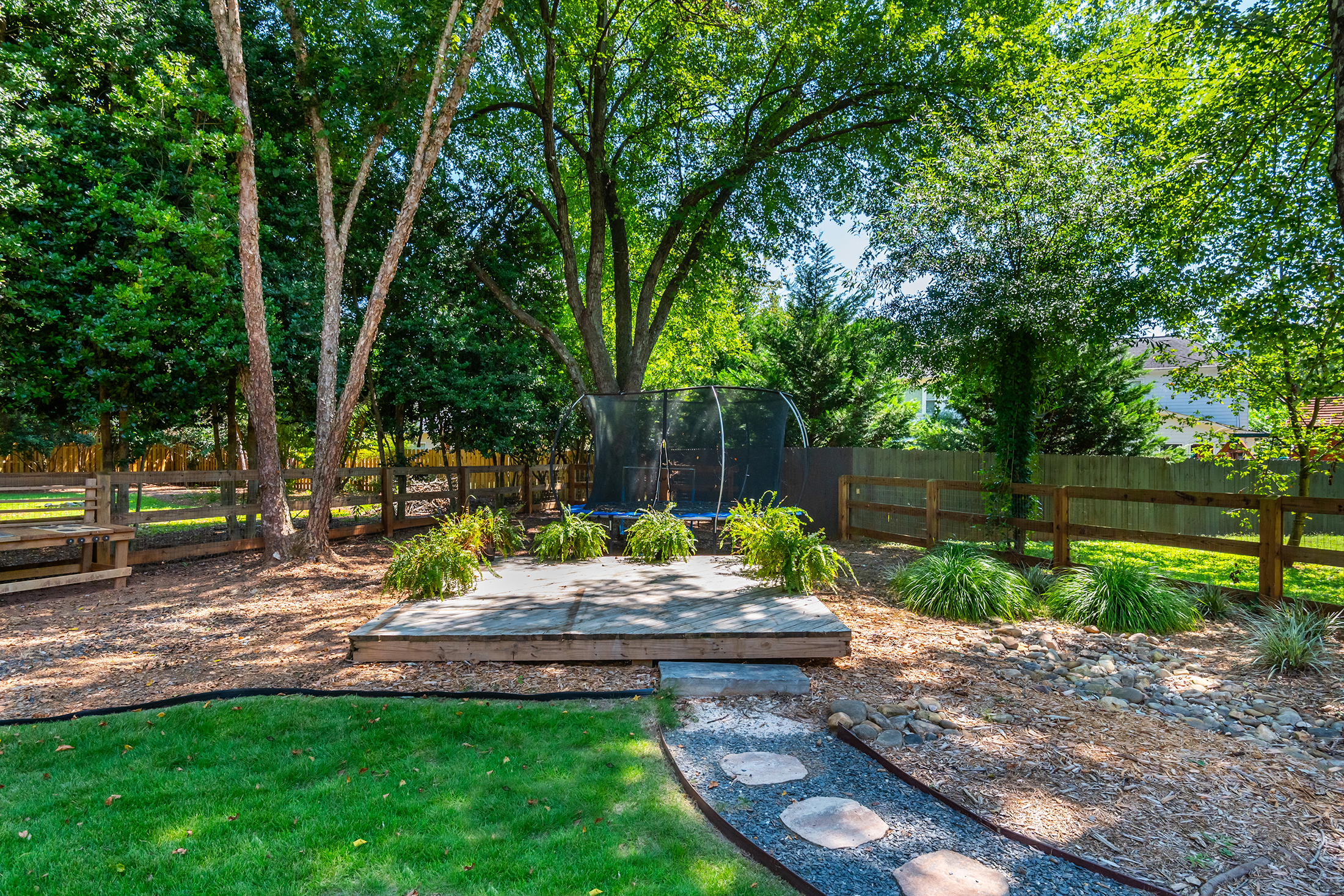  Timeless Charm Meets Effortless Everyday Living in the Heart of Alpharetta - 物件實景