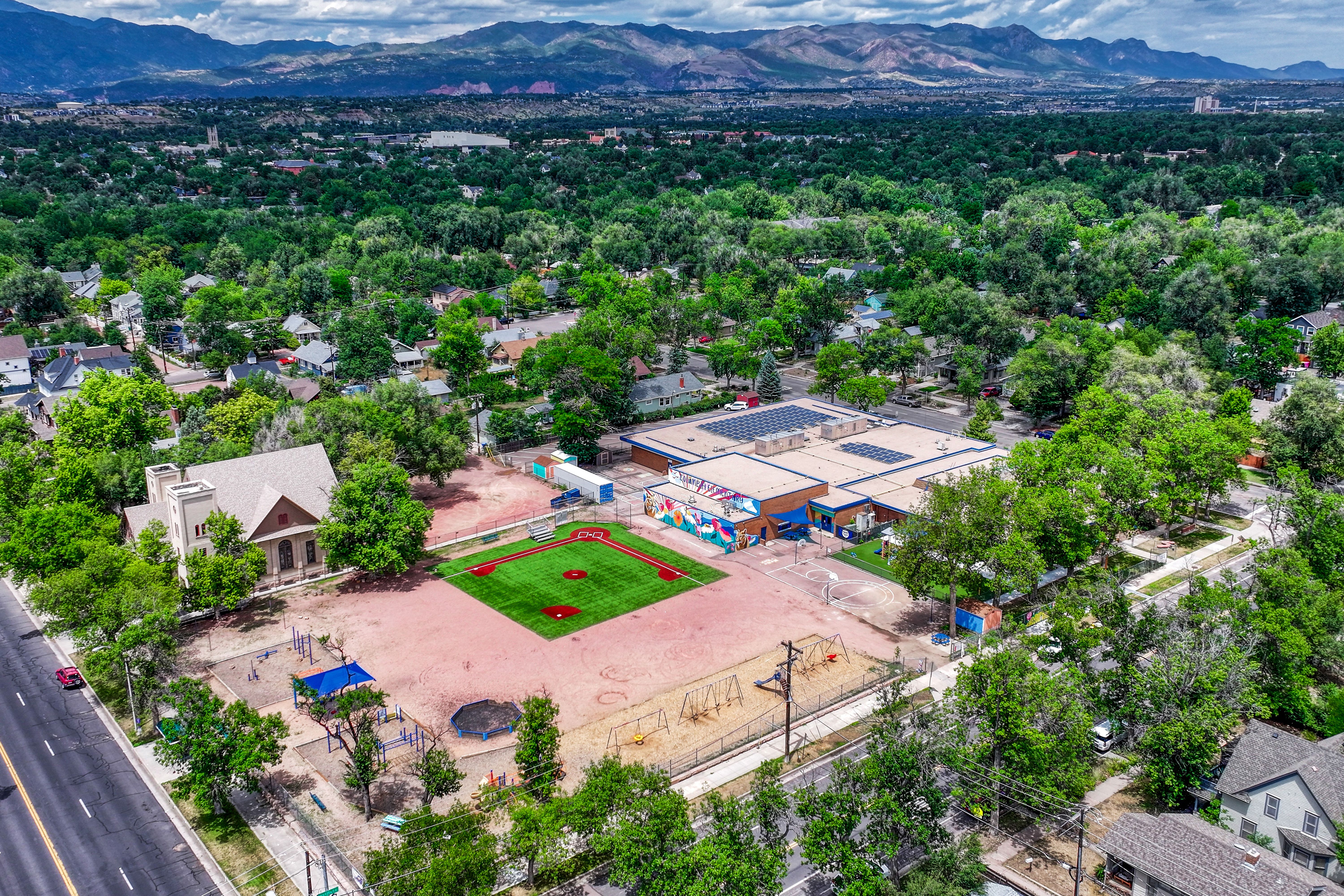  Charming Downtown Colorado Springs Bungalow - 物件實景