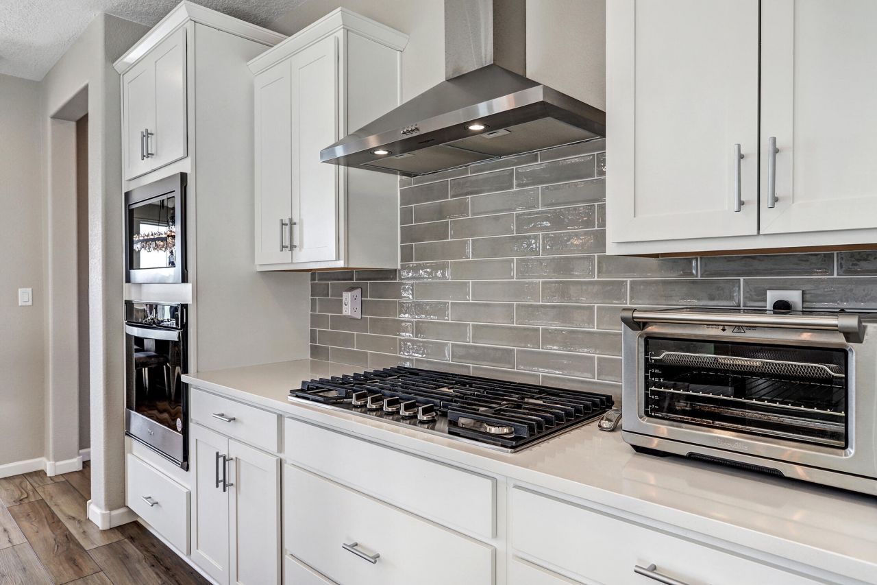 Rio Rancho, New Mexico, 87124, United States, 5 Bedrooms Bedrooms, ,4 BathroomsBathrooms,Residential,For Sale,2003162