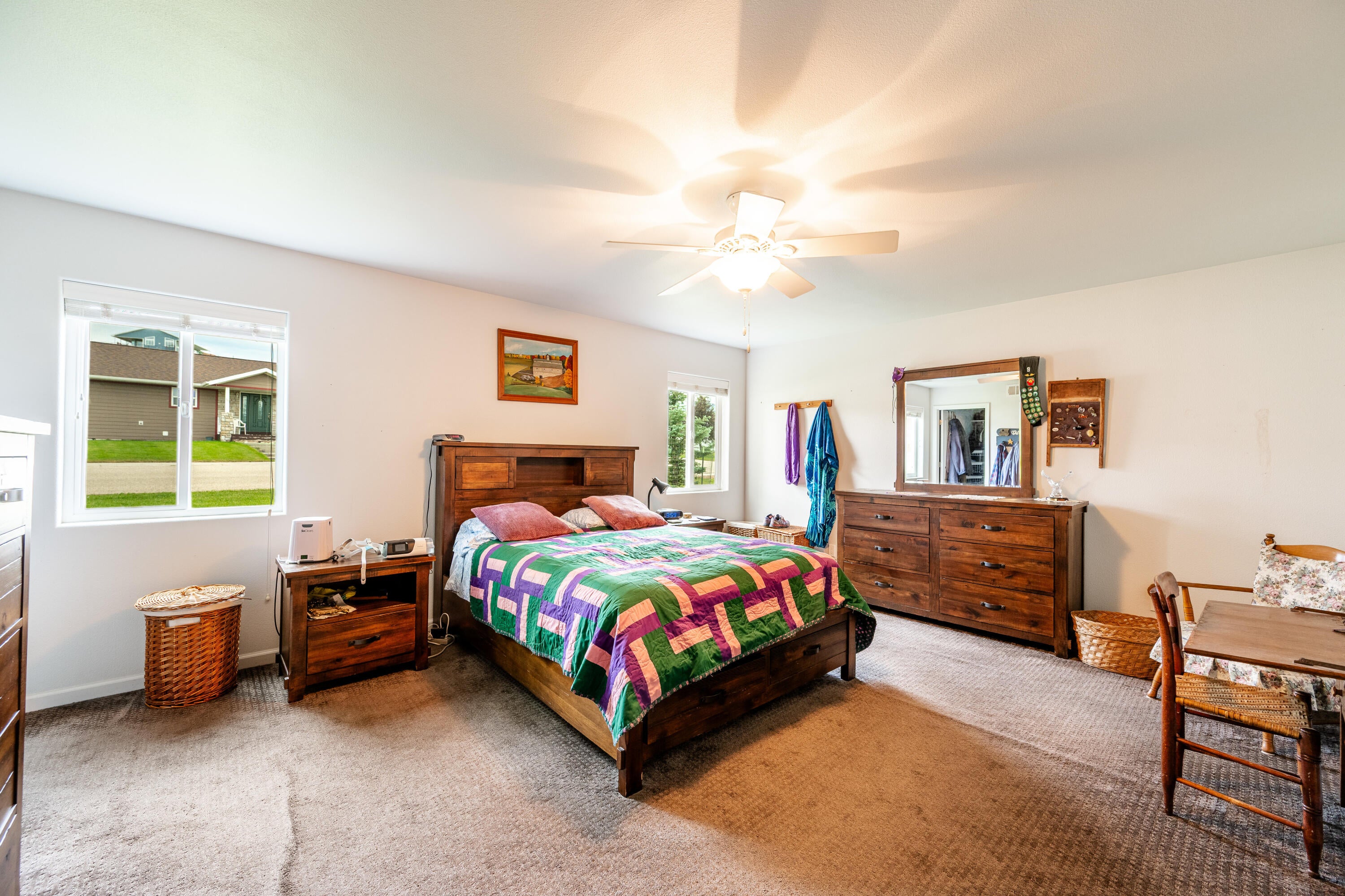 Dayton, Wyoming, 82836, United States, 3 Bedrooms Bedrooms, ,4 BathroomsBathrooms,Residential,For Sale,2015288