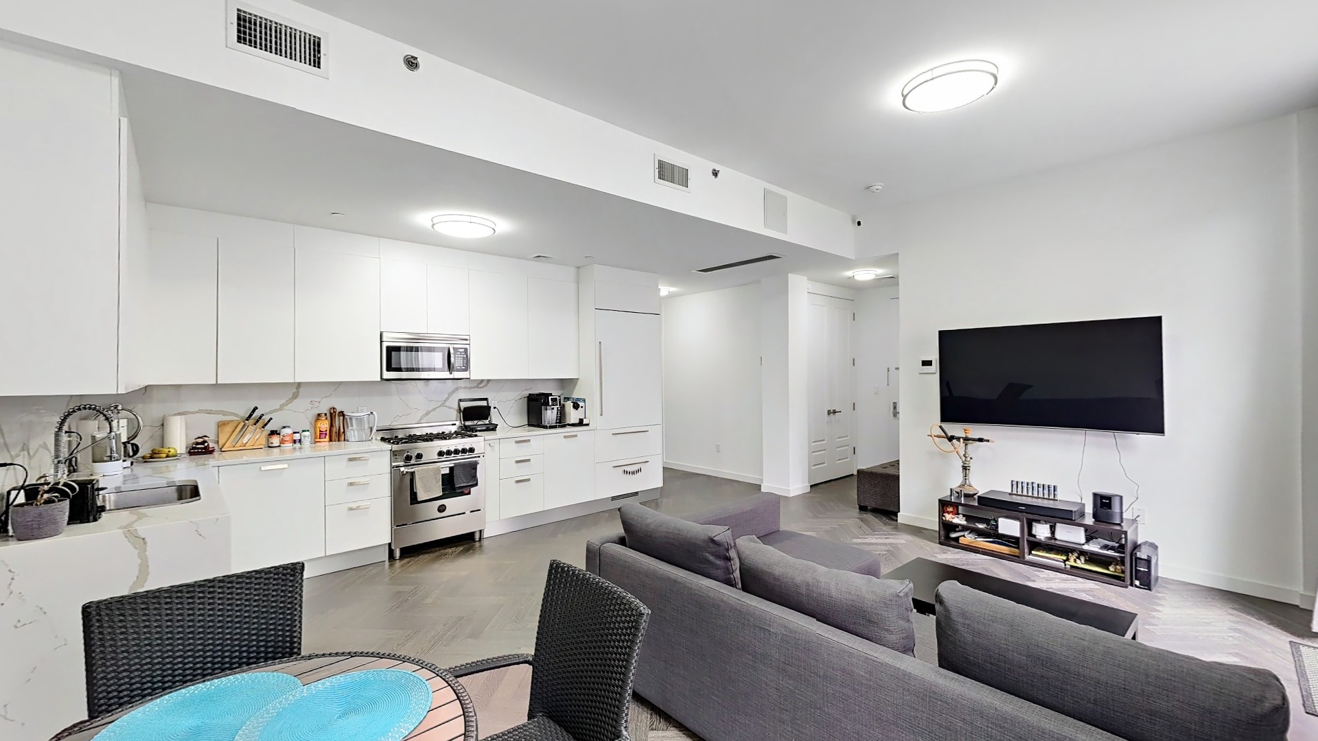 Brooklyn, New York, 11204, United States, 3 Bedrooms Bedrooms, ,Residential,For Sale,1895434