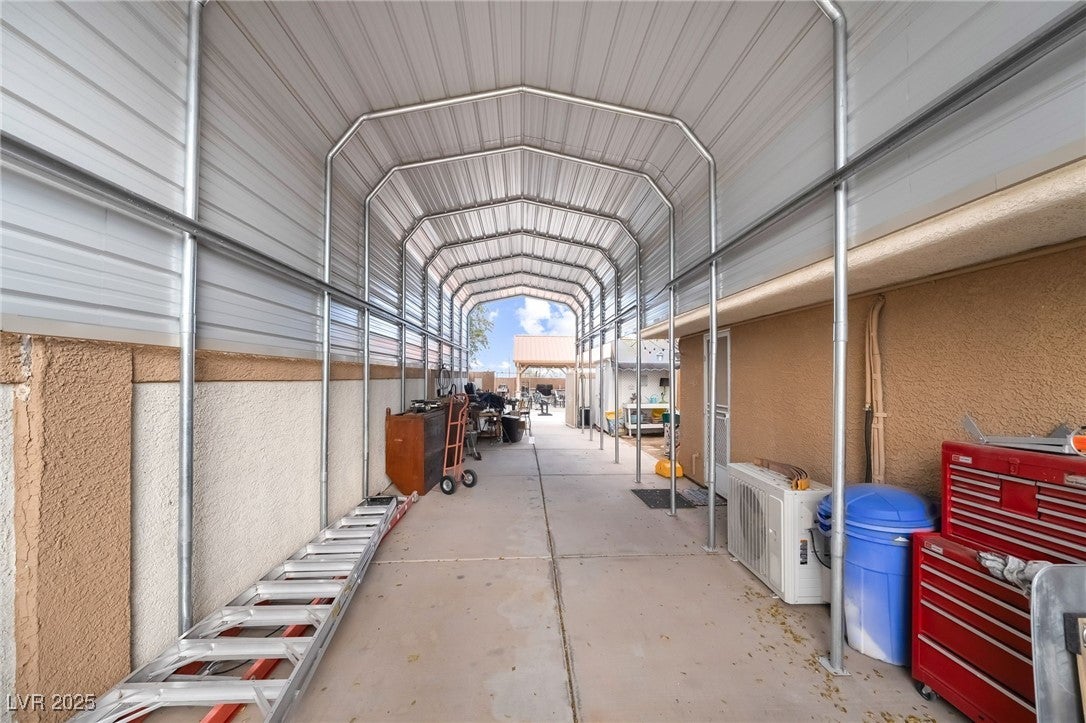 Henderson, Nevada, 89015, United States, 4 Bedrooms Bedrooms, ,3 BathroomsBathrooms,Residential,For Sale,2001549