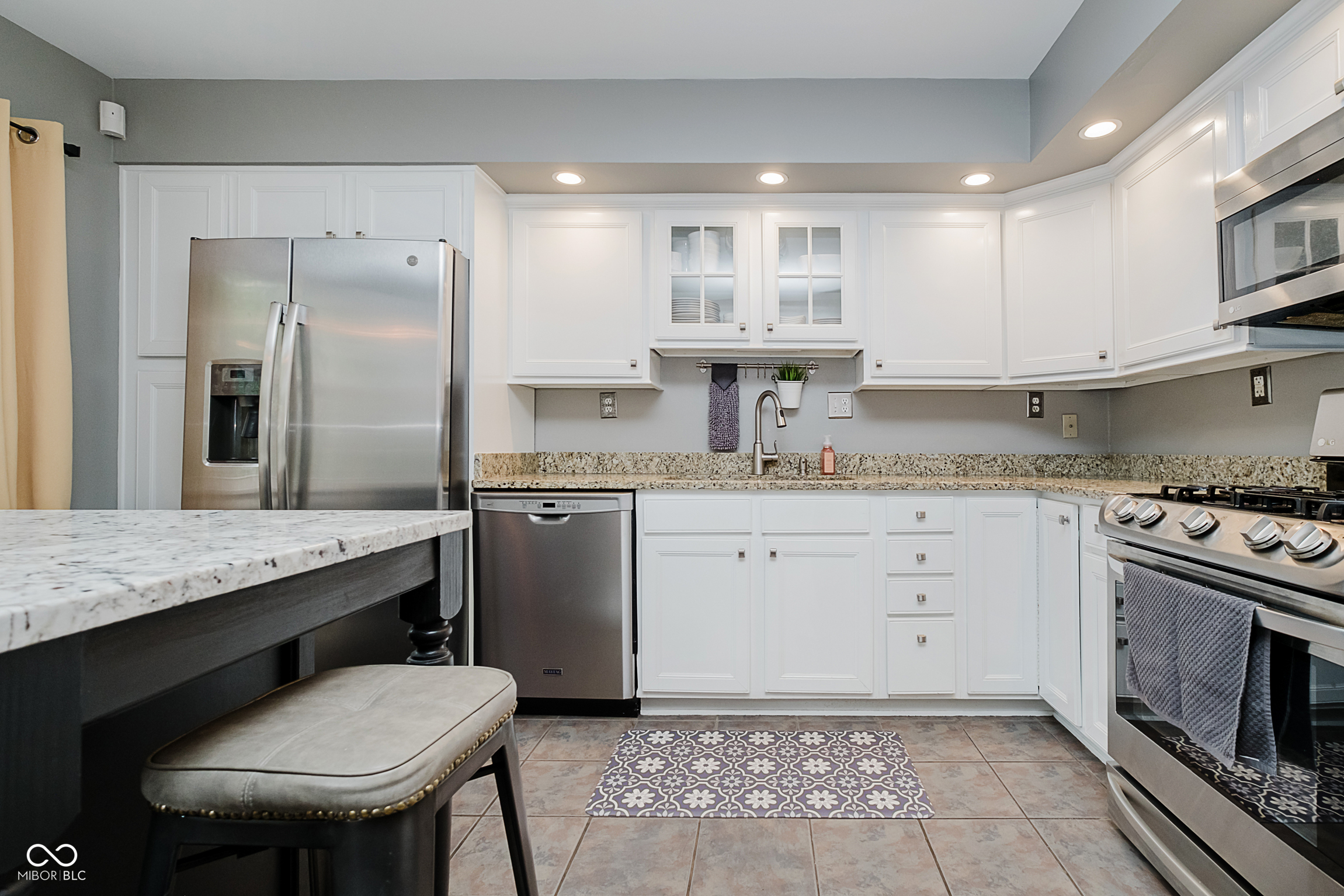 Indianapolis, Indiana, 46208, United States, 4 Bedrooms Bedrooms, ,4 BathroomsBathrooms,Residential,For Sale,1979379