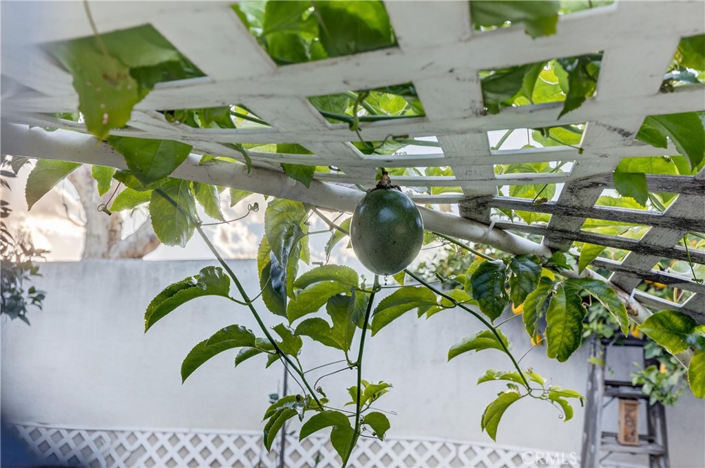 Corona, California, 92883, United States, 4 Bedrooms Bedrooms, ,2 BathroomsBathrooms,Residential,For Sale,2009090