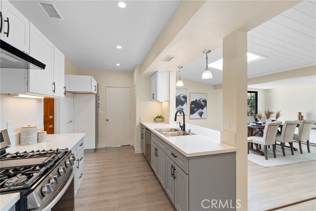 Fullerton, California, 92831, United States, 3 Bedrooms Bedrooms, ,2 BathroomsBathrooms,Residential,For Sale,1975217