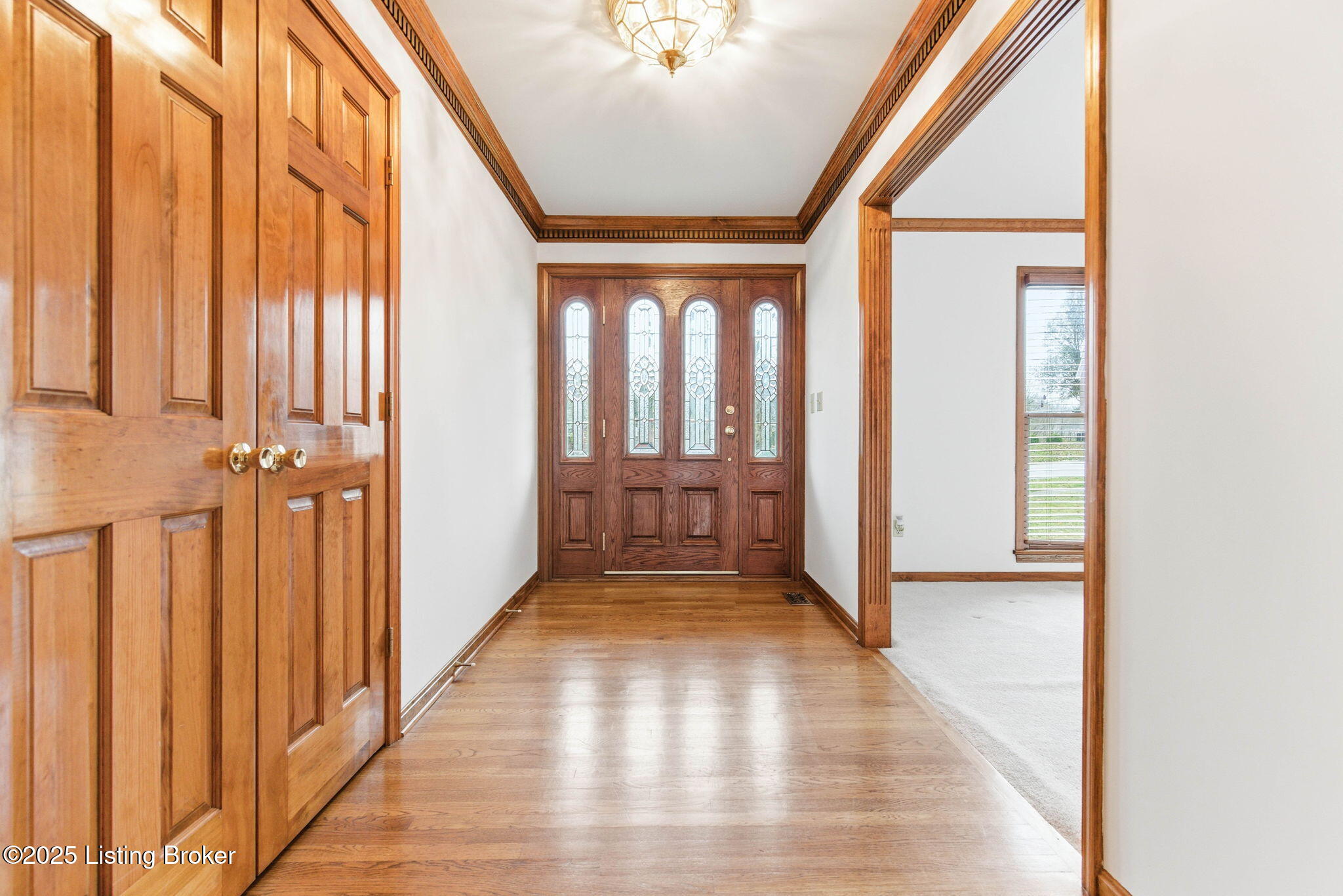 Prospect, Kentucky, 40059, United States, 3 Bedrooms Bedrooms, ,3 BathroomsBathrooms,Residential,For Sale,1996132