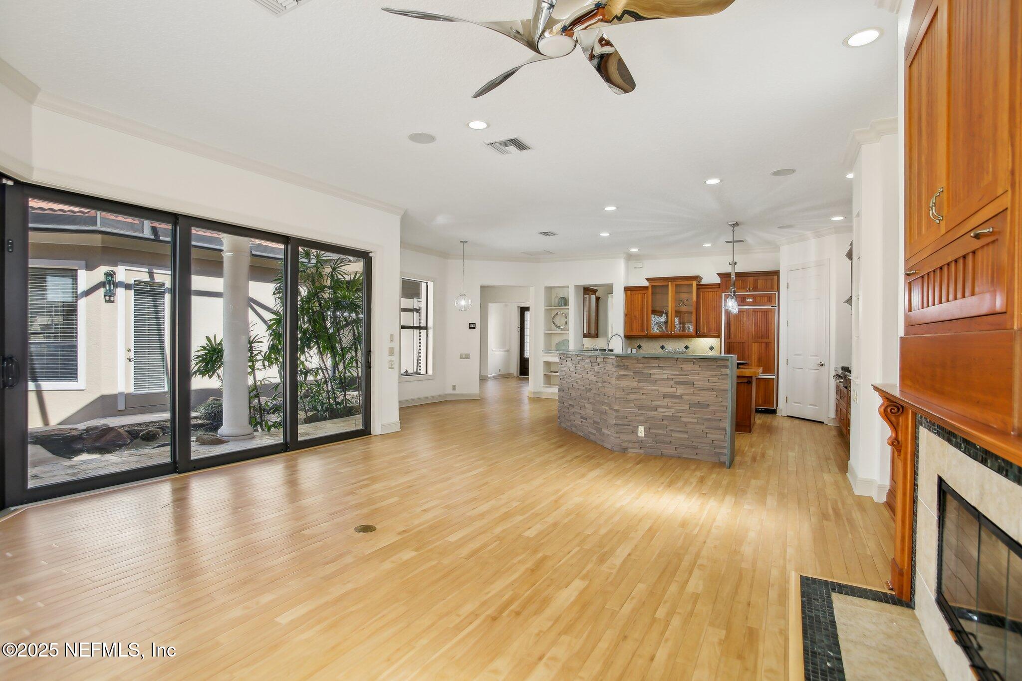 St Augustine, Florida, 32095, United States, 5 Bedrooms Bedrooms, ,4 BathroomsBathrooms,Residential,For Sale,1707370
