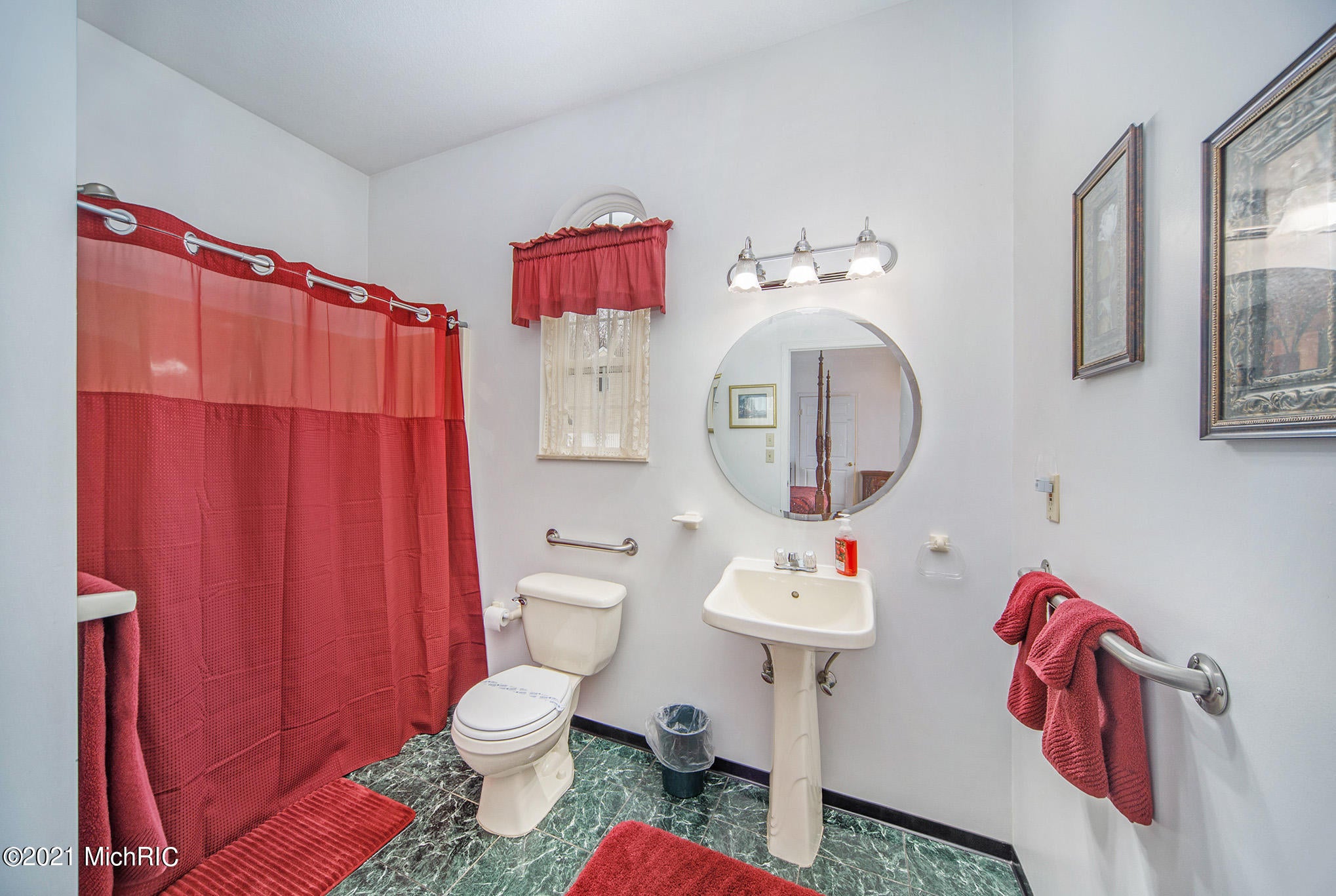 Harbor Springs, Michigan, 49740, United States, 5 Bedrooms Bedrooms, ,6 BathroomsBathrooms,Residential,For Sale,1914650