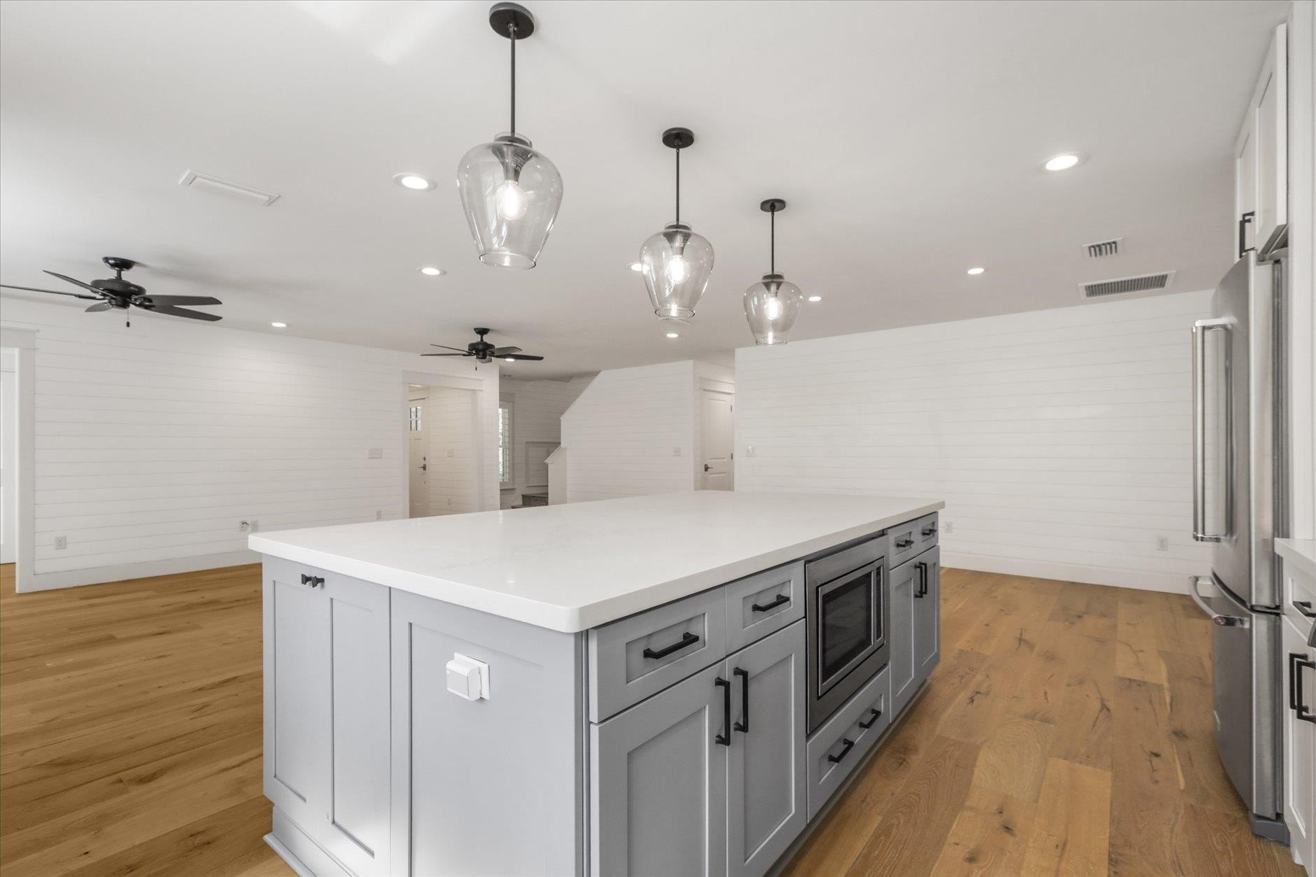 Tallahassee, Florida, 32308-0927, United States, 4 Bedrooms Bedrooms, ,3 BathroomsBathrooms,Residential,For Sale,1981532