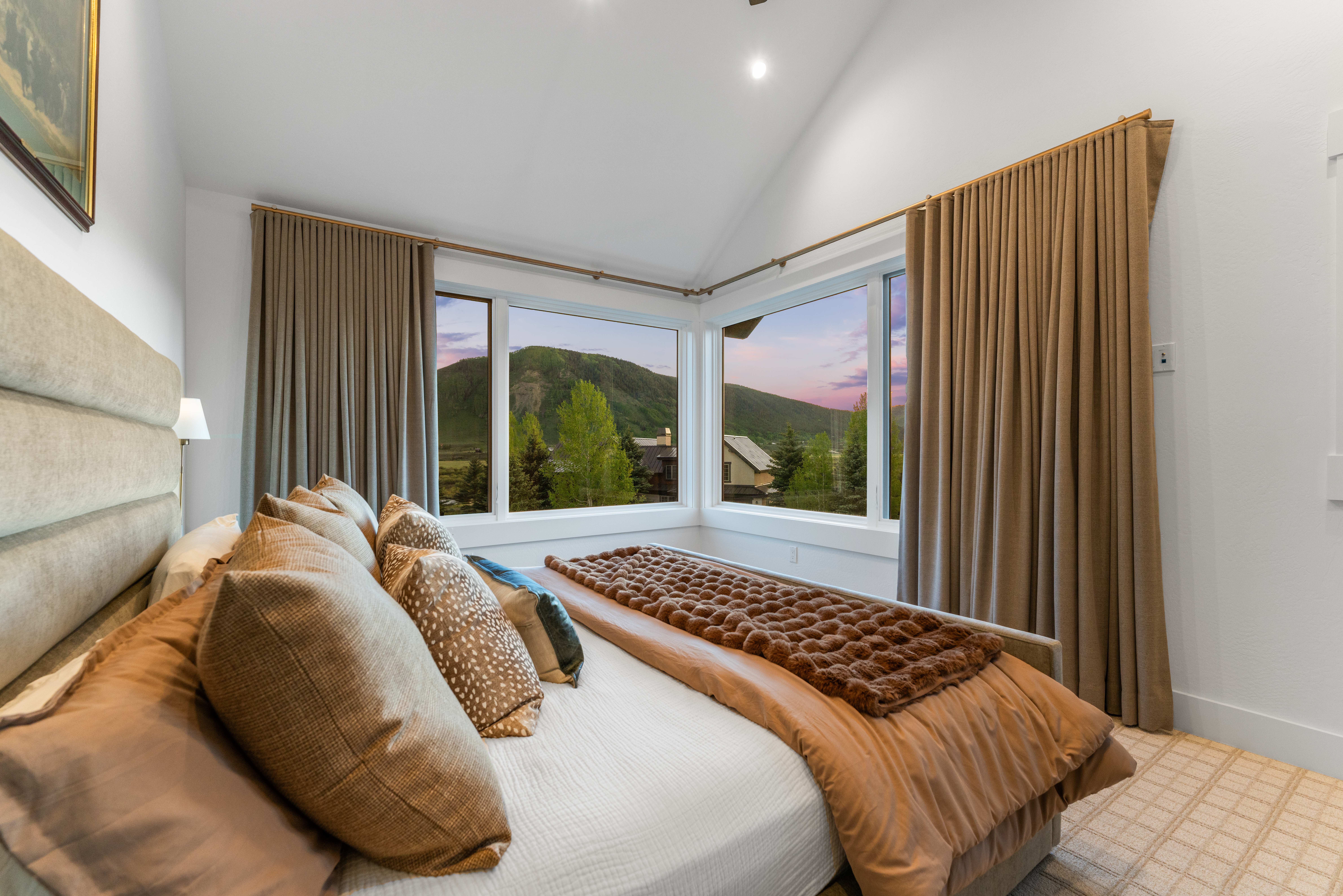  Extensively Reimagined, Fully-Furnished Masterpiece - 物件實景