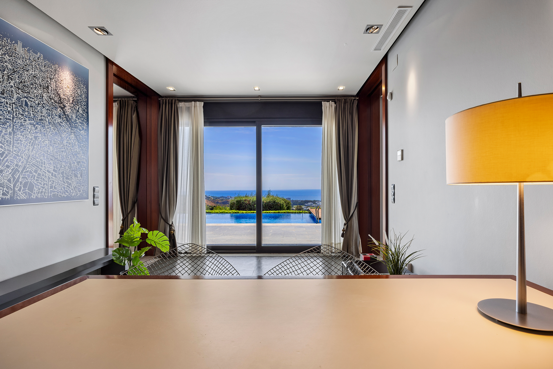  A modernist villa with captivating panoramic views - 物件實景