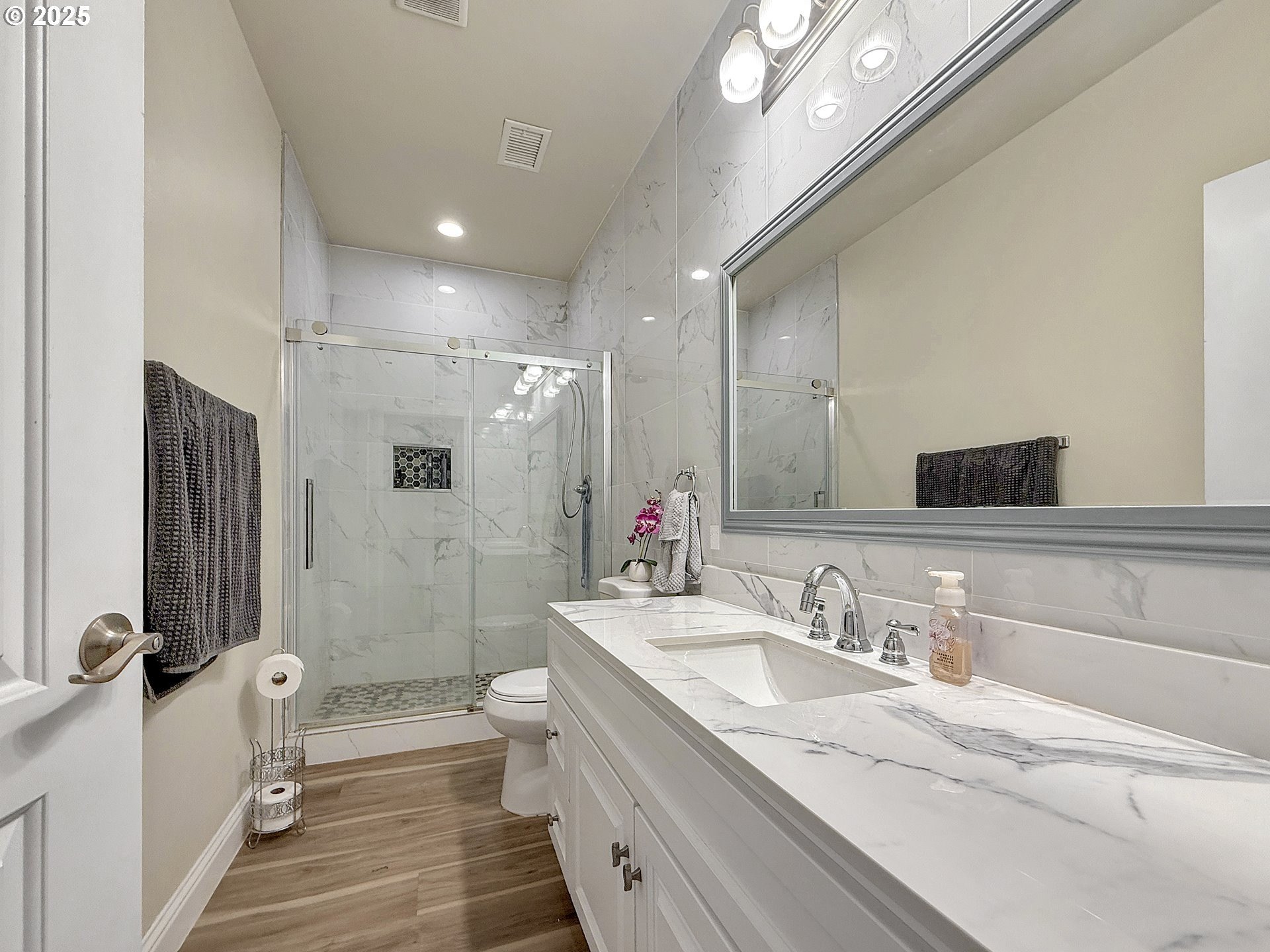 Brookings, Oregon, 97415, United States, 3 Bedrooms Bedrooms, ,3 BathroomsBathrooms,Residential,For Sale,1974762