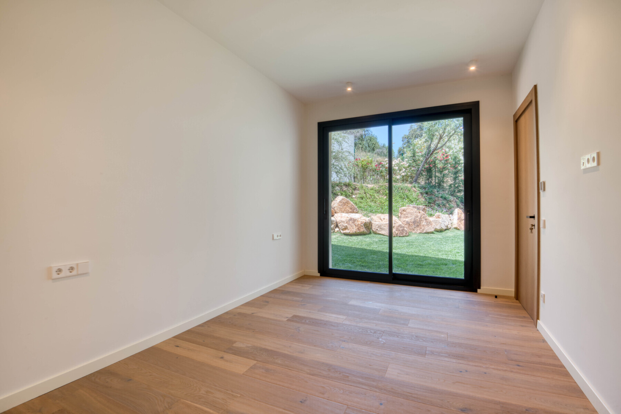  Contemporary villa in Mas Nou with ocean views - 物件實景
