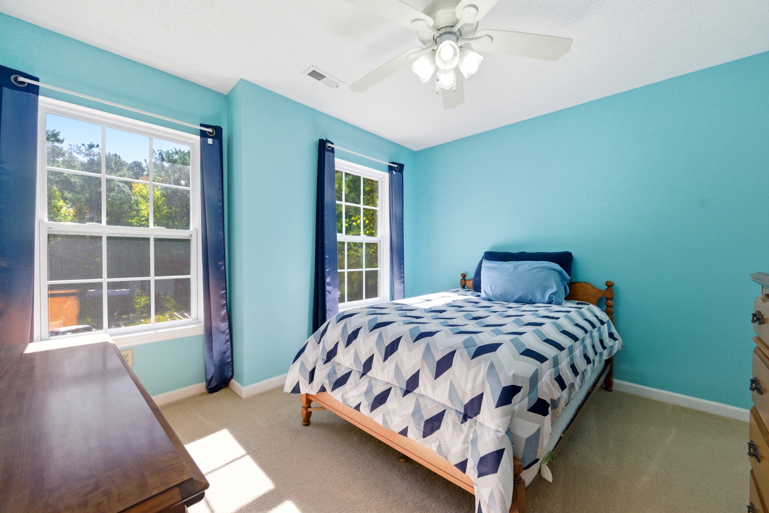 Gloucester, Virginia, 23061-5426, United States, 3 Bedrooms Bedrooms, ,4 BathroomsBathrooms,Residential,For Sale,1980192