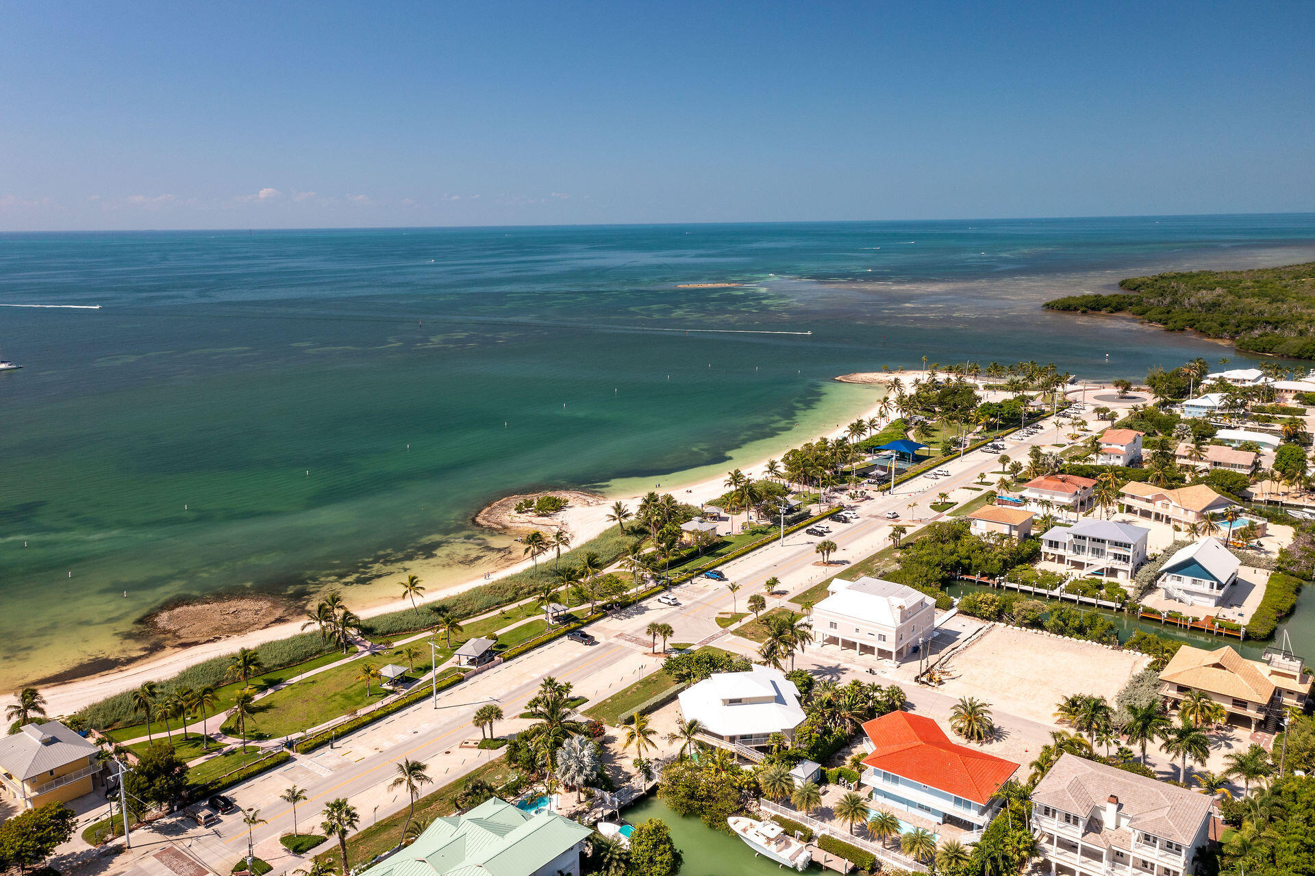 MARATHON, Florida, 33050, United States, 5 Bedrooms Bedrooms, ,3 BathroomsBathrooms,Residential,For Sale,1691478