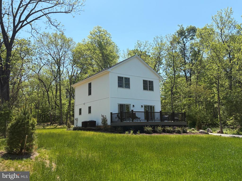 Boyce, Virginia, 22620, United States, 3 Bedrooms Bedrooms, ,3 BathroomsBathrooms,Residential,For Sale,2032757