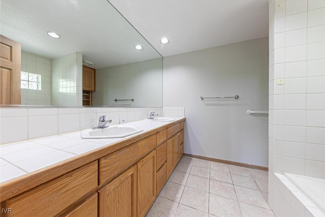 Incline Village, Nevada, 89451, United States, 3 Bedrooms Bedrooms, ,3 BathroomsBathrooms,Residential,For Sale,1848533