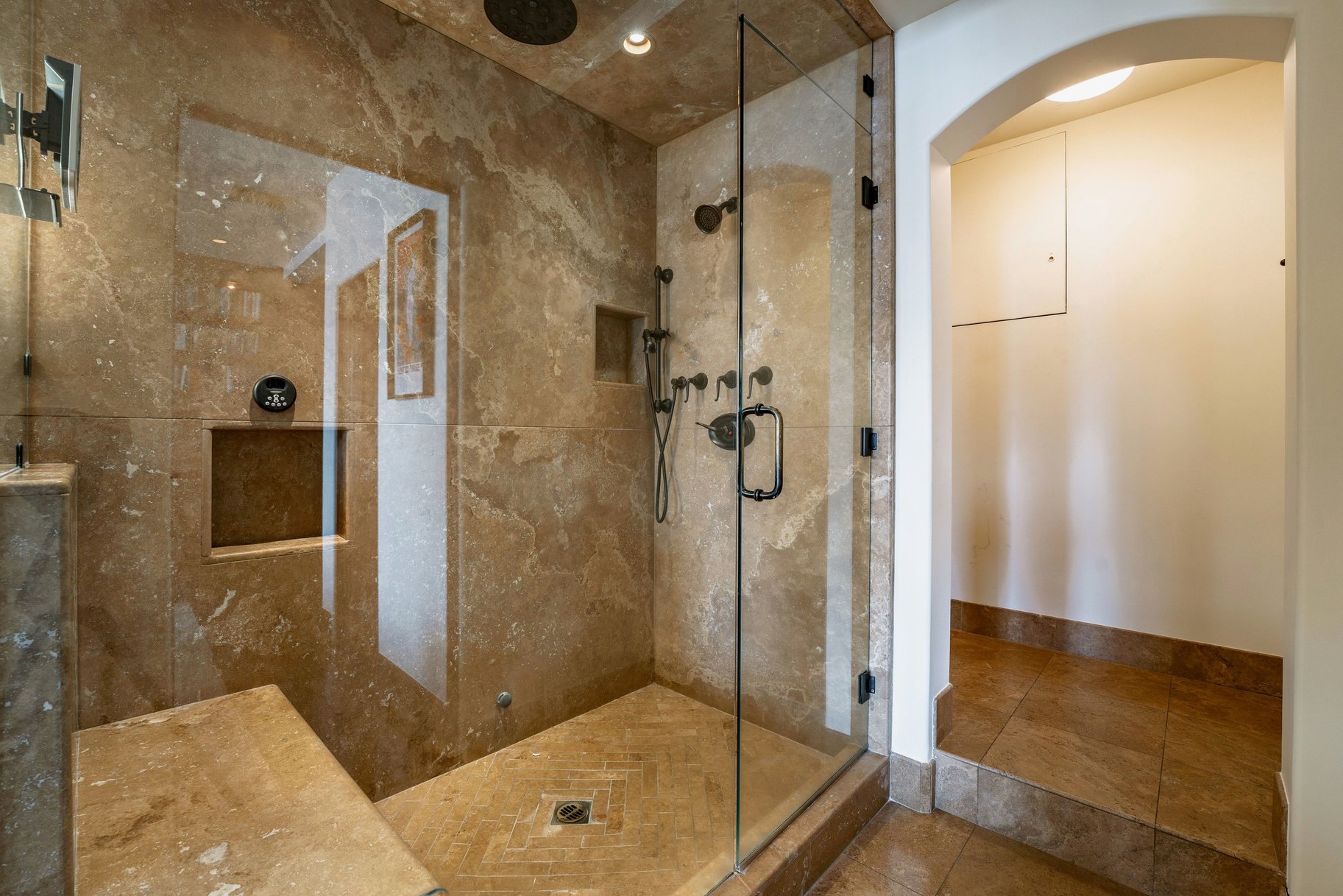  Legendary Stillwater Cove  Gated. Private. Lakefront - 物件實景