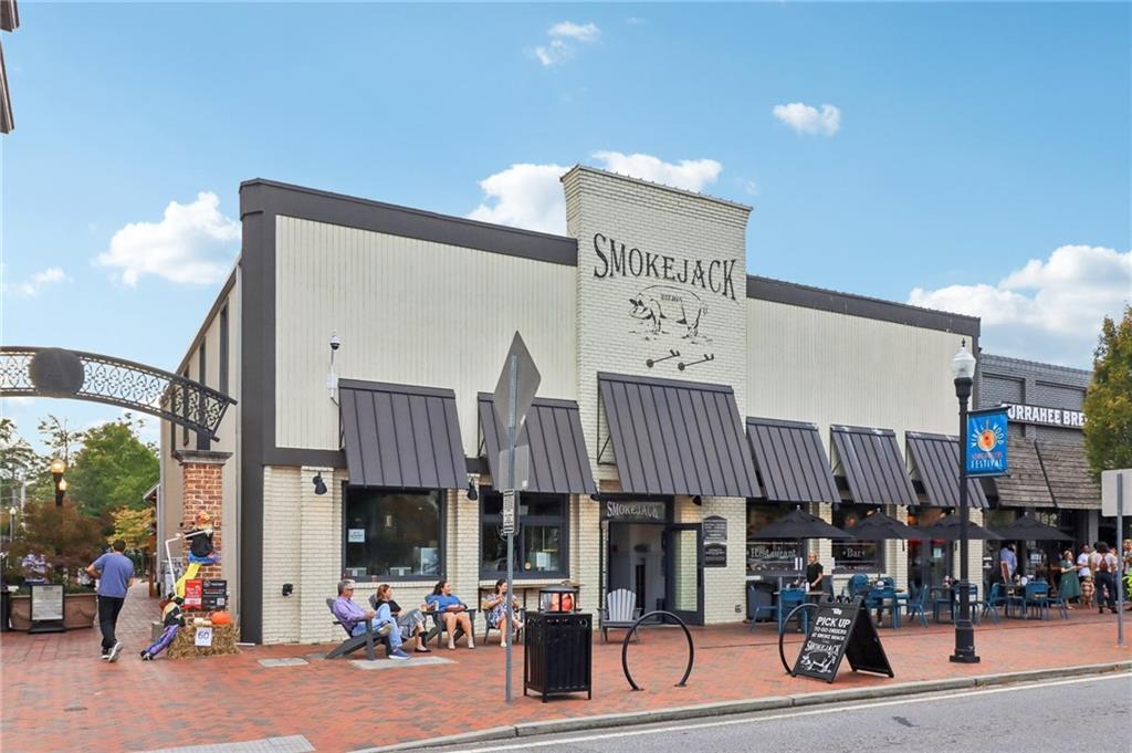 Alpharetta, Georgia, 30009, United States, 5 Bedrooms Bedrooms, ,4 BathroomsBathrooms,Residential,For Sale,1976407