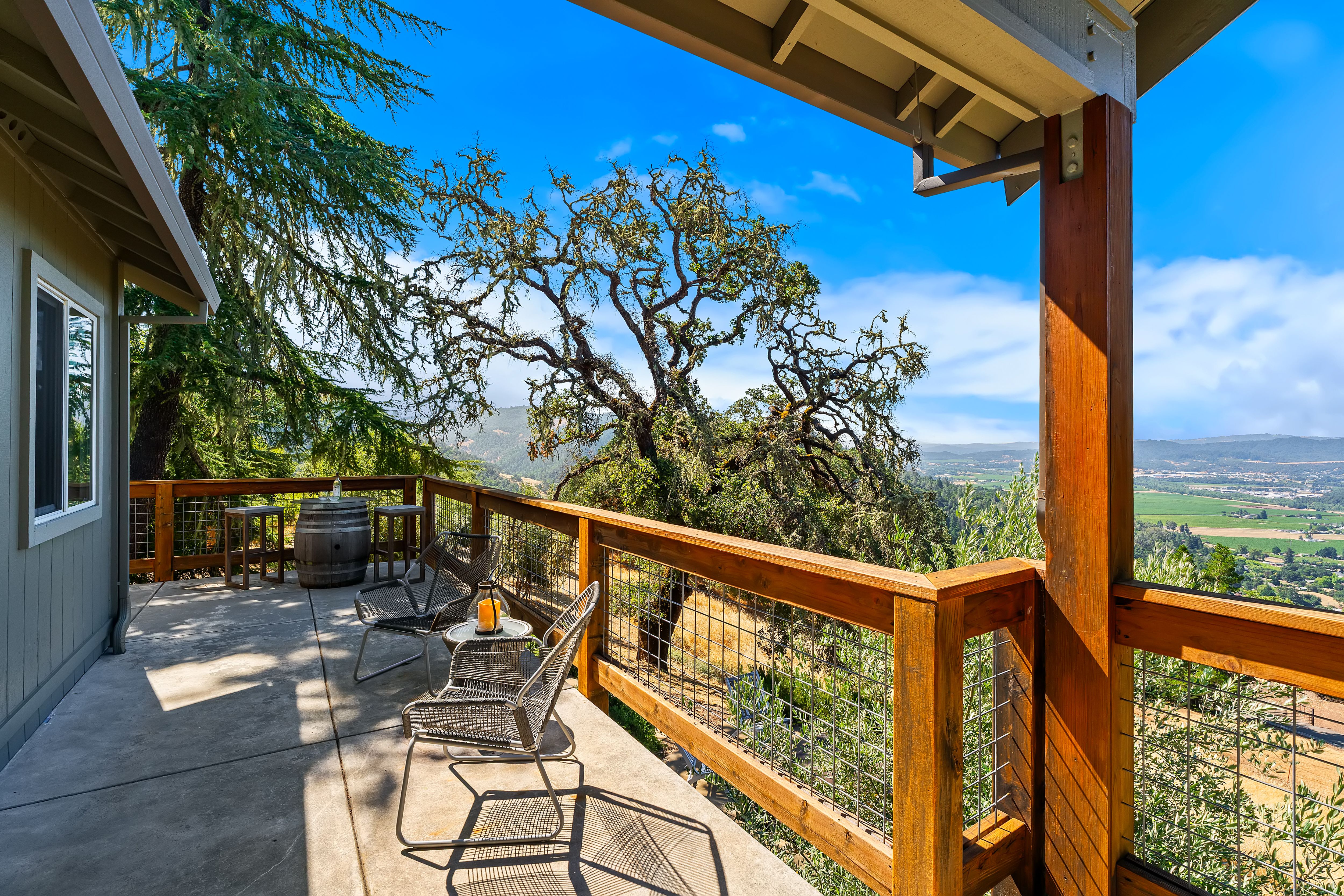 Exceptional Estate Perched On Over 11± Private Acres - 物件實景