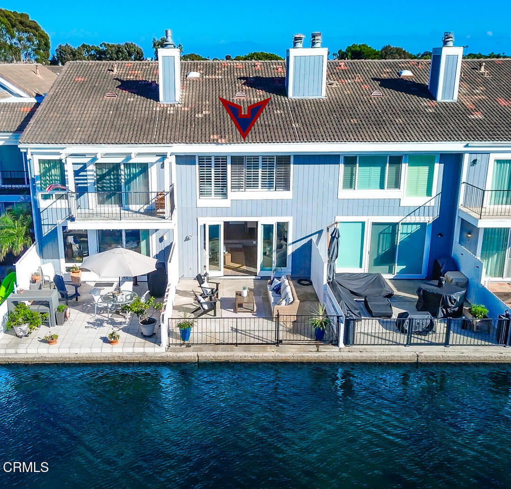 Huntington Beach, California, 92649, United States, 3 Bedrooms Bedrooms, ,3 BathroomsBathrooms,Residential,For Sale,1990906