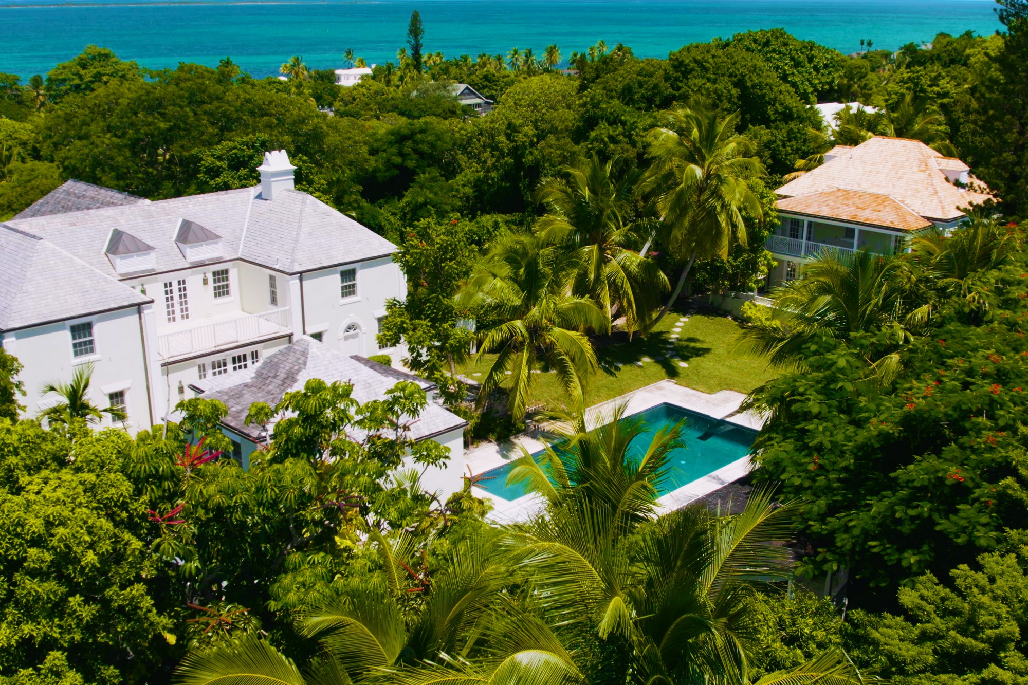  Hilltop Estate with Ocean Views - 物件實景