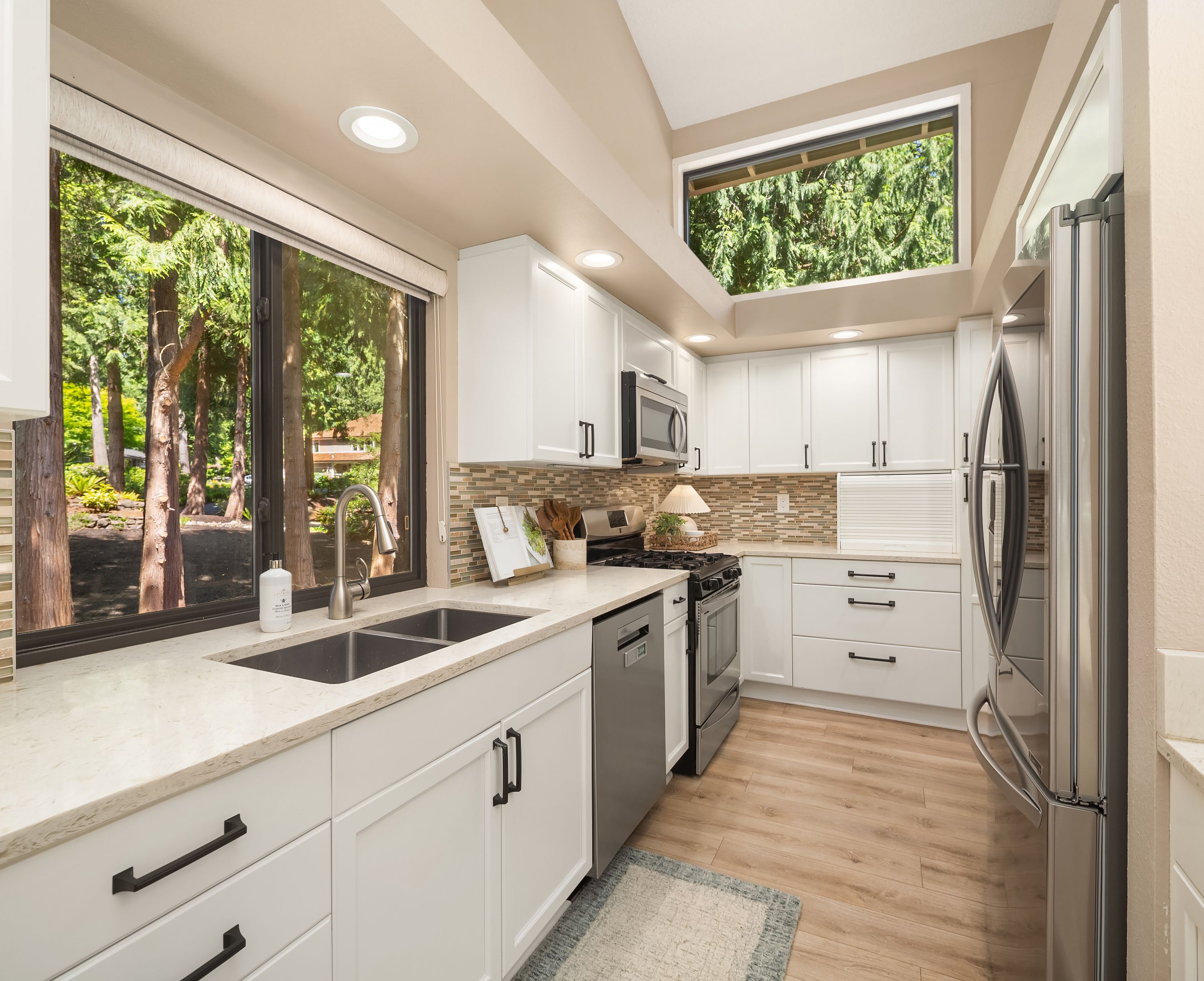  3415 211th Ave NE, Sammamish, WA 98074 - 物件實景