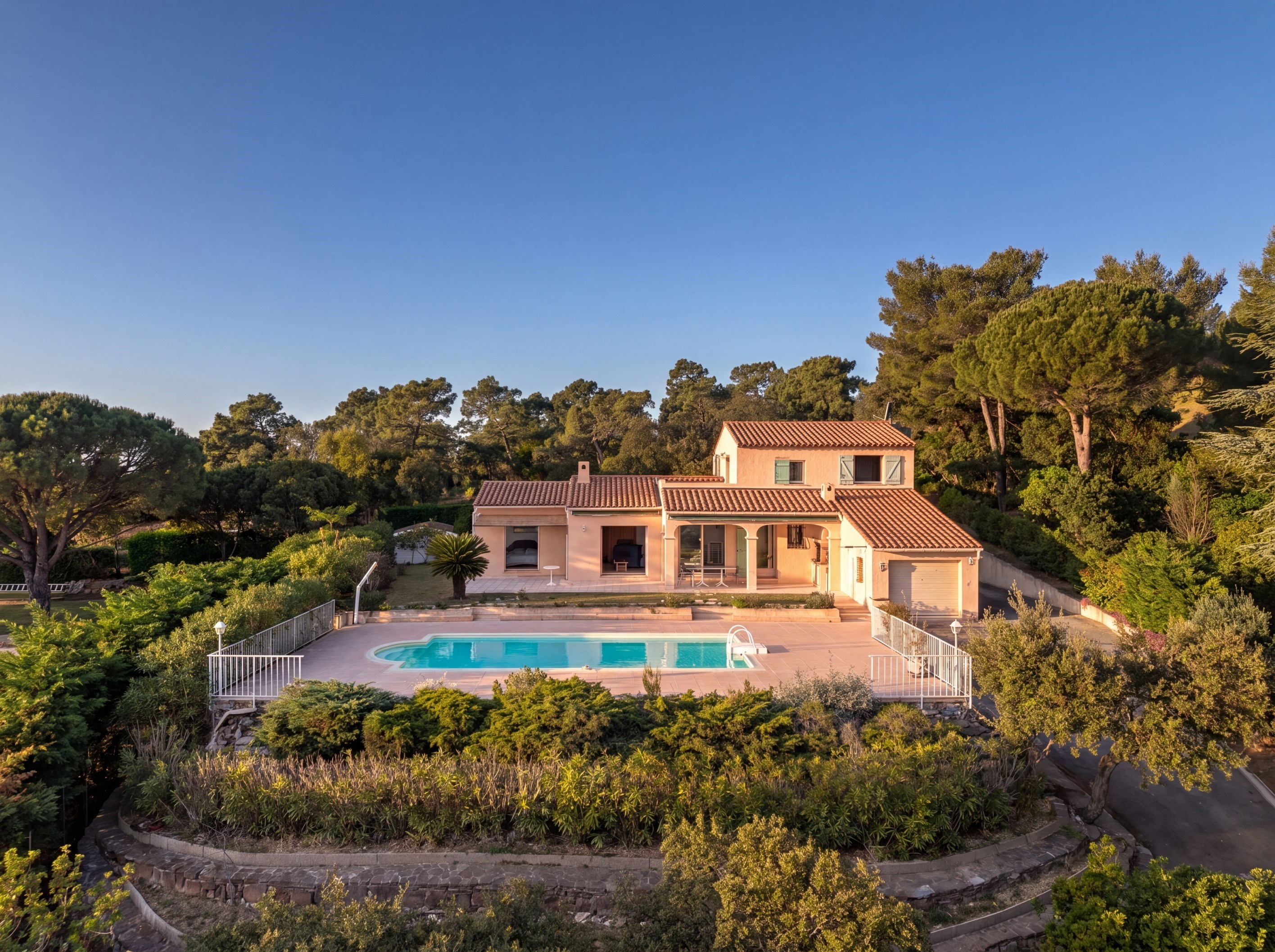  Sole Agent - Villa with sea view in Les Issambres - 物件實景