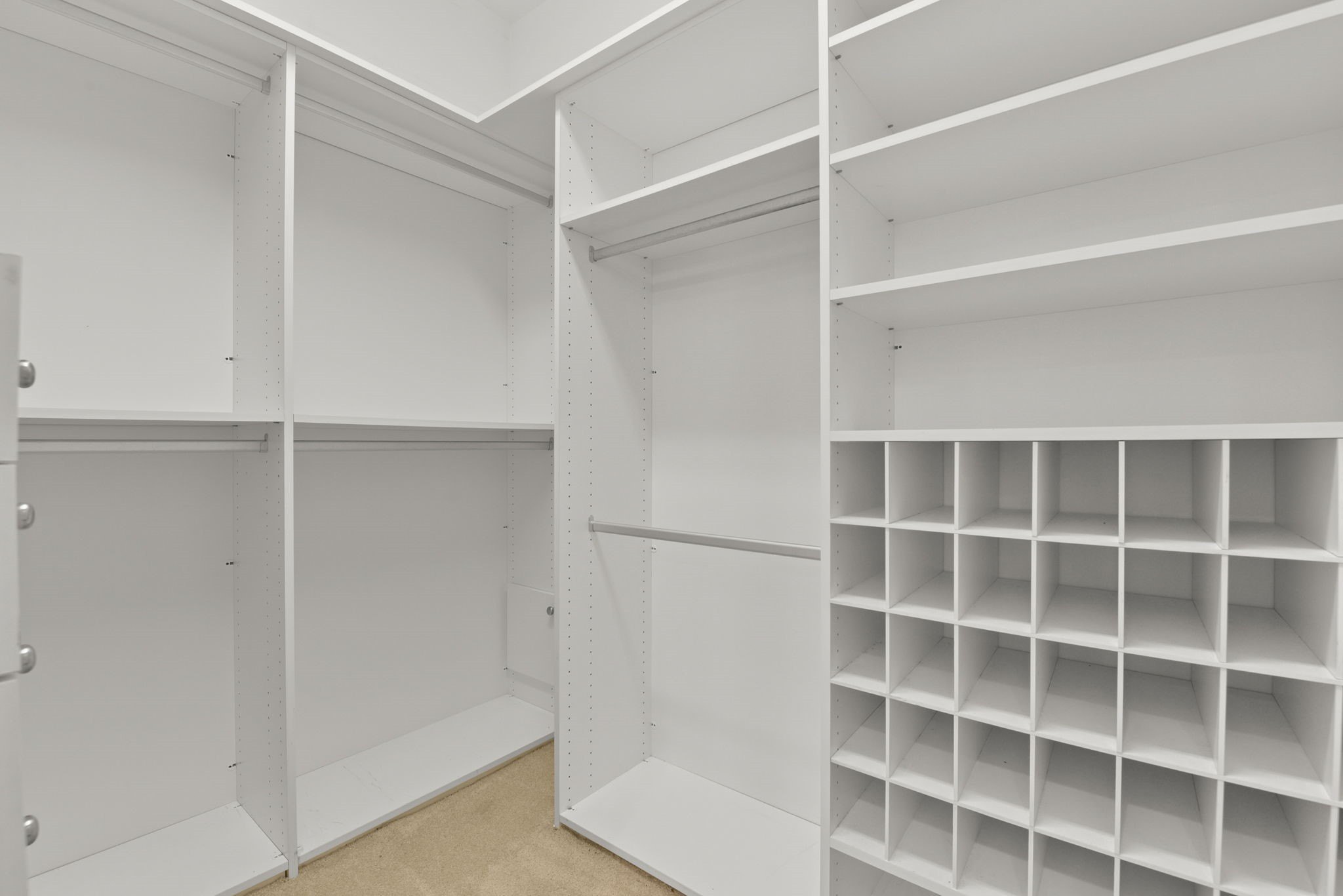 Houston, Texas, 77019, United States, 3 Bedrooms Bedrooms, ,4 BathroomsBathrooms,Residential,For Sale,1984299