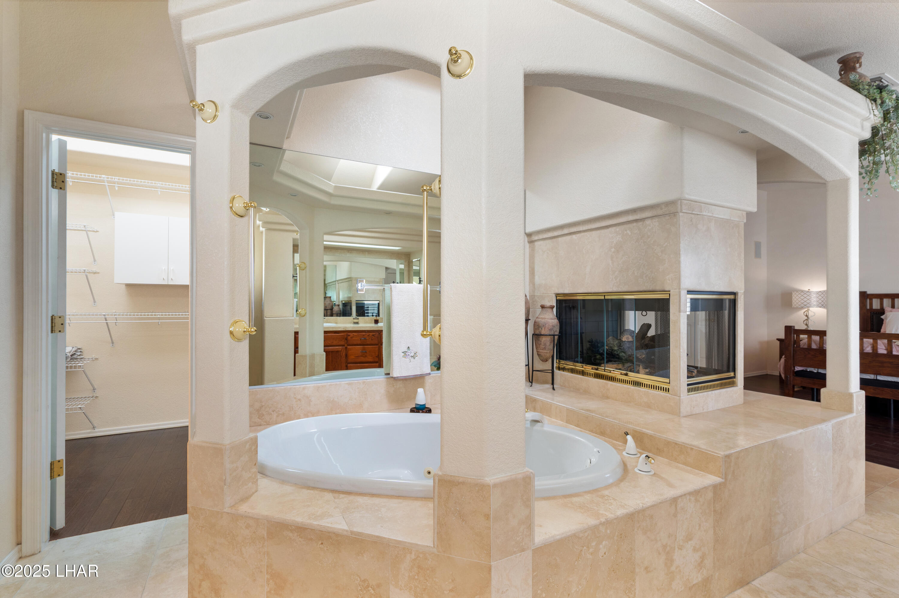 Lake Havasu City, Arizona, 86404, United States, 4 Bedrooms Bedrooms, ,4 BathroomsBathrooms,Residential,For Sale,1818242