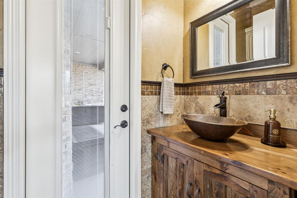 Forney, Texas, 75126, United States, 3 Bedrooms Bedrooms, ,3 BathroomsBathrooms,Residential,For Sale,1988143