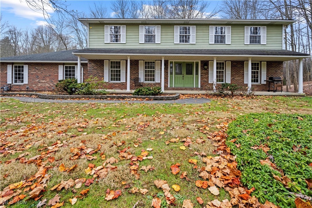 Novelty, Ohio, 44072, United States, 4 Bedrooms Bedrooms, ,3 BathroomsBathrooms,Residential,For Sale,1997729