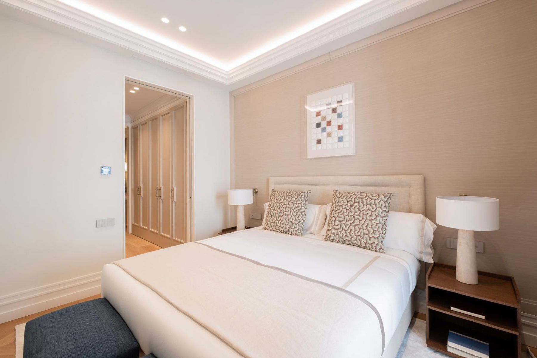  Renovated home near Retiro in classic building with two garages - 物件實景