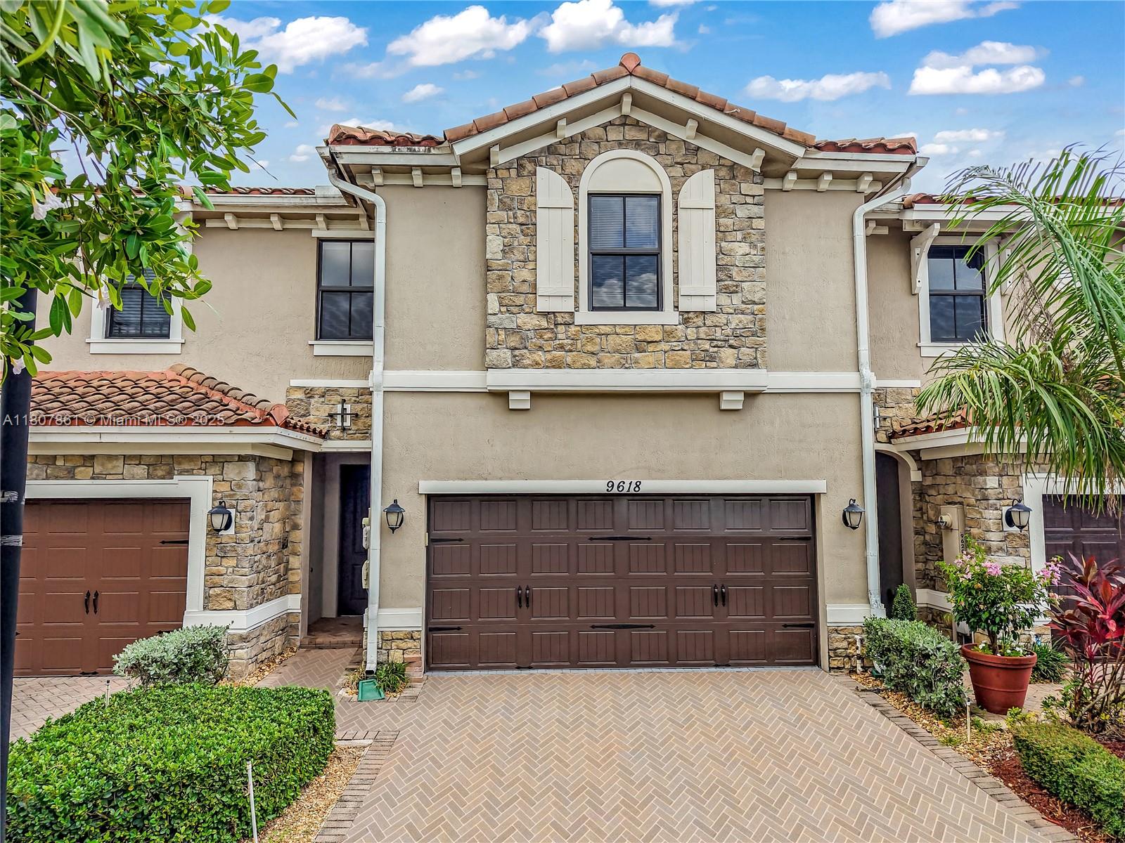 Parkland, Florida, 33076, United States, 4 Bedrooms Bedrooms, ,4 BathroomsBathrooms,Residential,For Sale,1916857