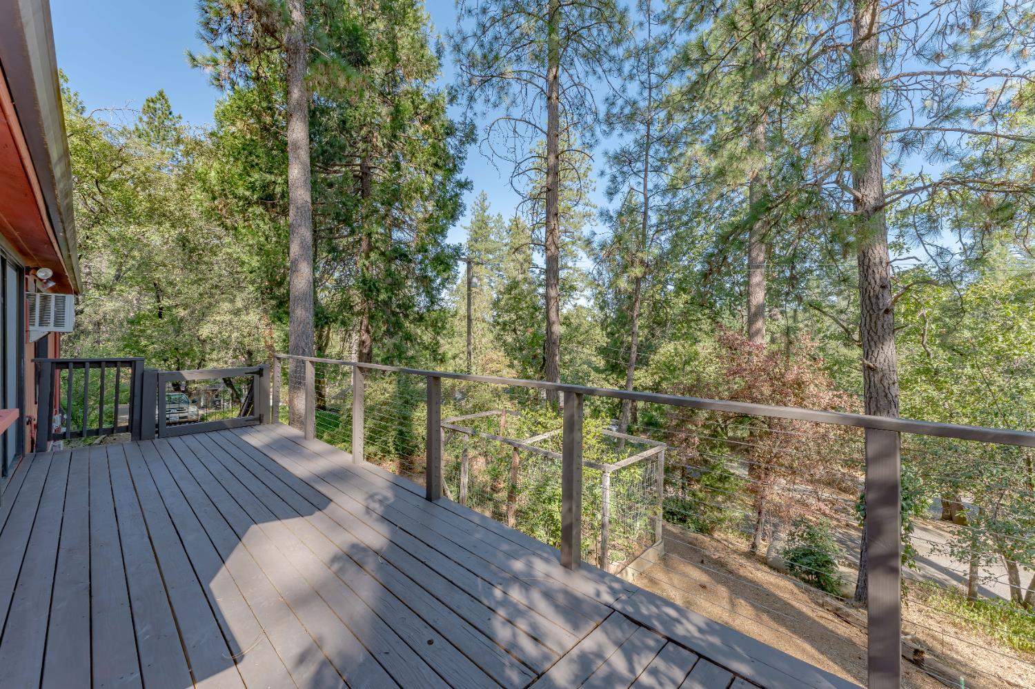 Colfax, California, 95713, United States, 3 Bedrooms Bedrooms, ,2 BathroomsBathrooms,Residential,For Sale,1940988