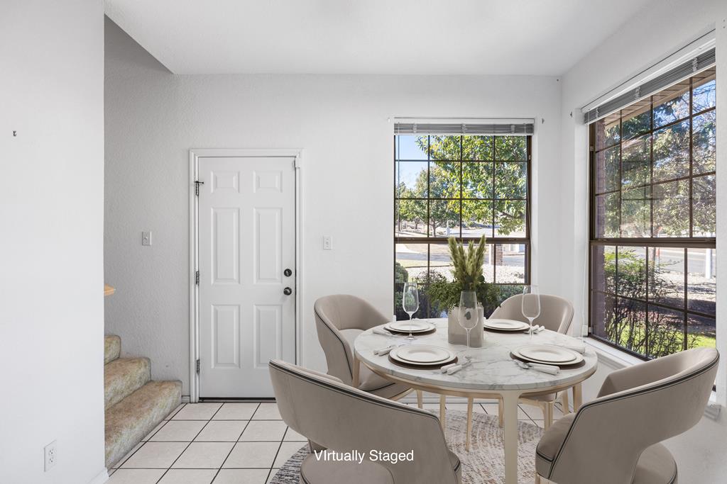 Kerrville, Texas, 78028, United States, 3 Bedrooms Bedrooms, ,3 BathroomsBathrooms,Residential,For Sale,1983005