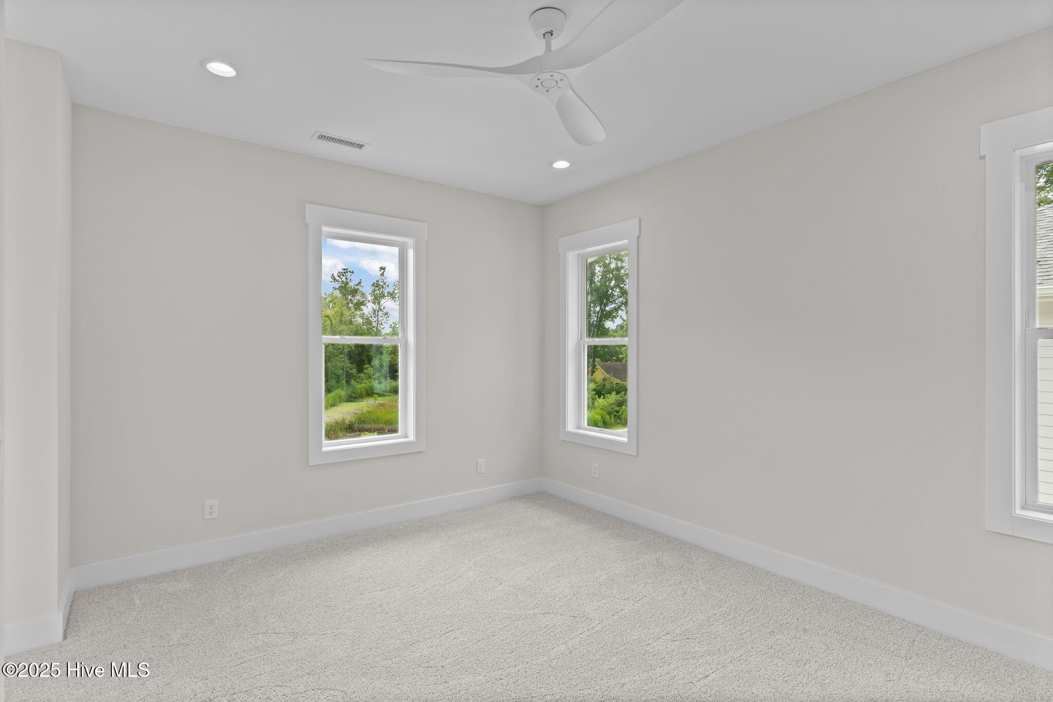 Wilmington, North Carolina, 28411, United States, 4 Bedrooms Bedrooms, ,4 BathroomsBathrooms,Residential,For Sale,2008550