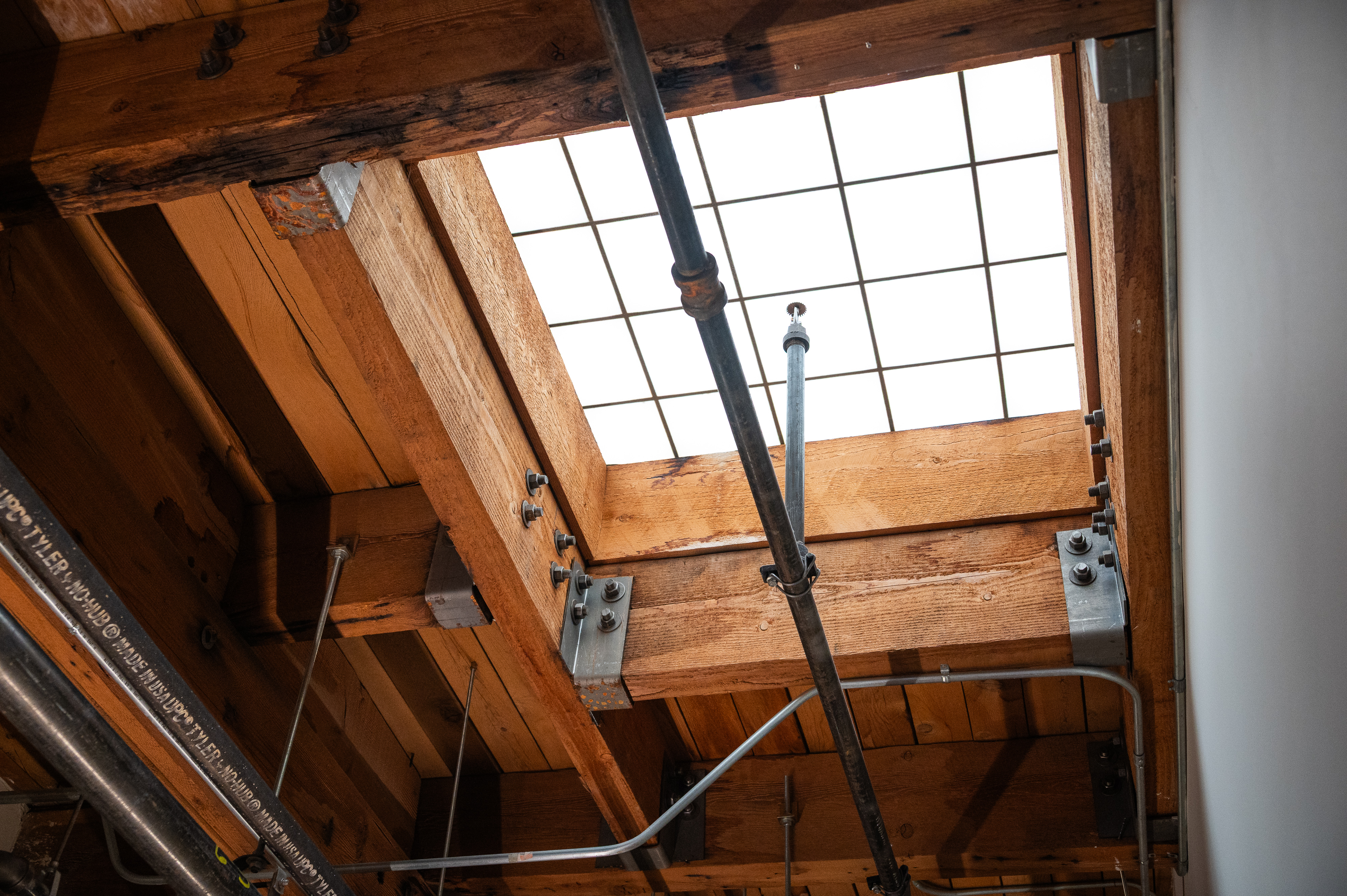  Unit 518 Occupies the Top Floor of the Ice House Lofts - 物件實景