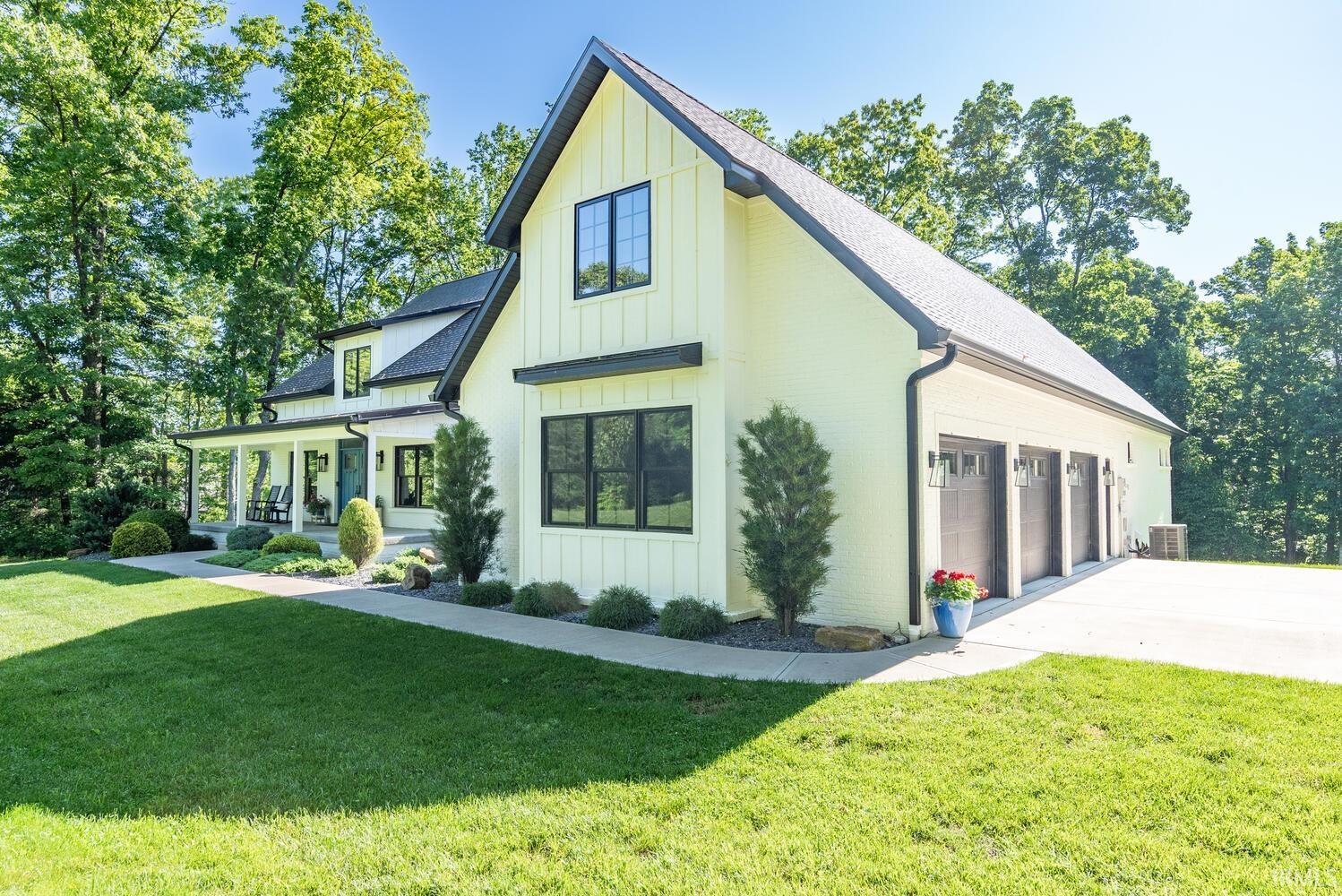 Bloomington, Indiana, 47403, United States, 4 Bedrooms Bedrooms, ,4 BathroomsBathrooms,Residential,For Sale,2007450