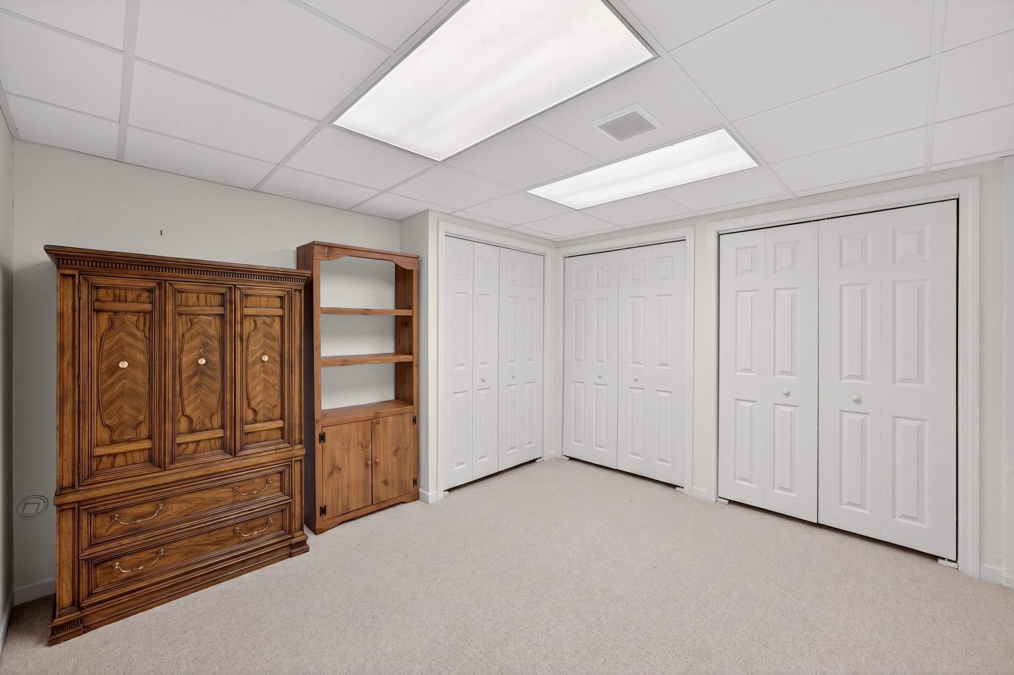  24 W Woods Circle, Yarmouth Port, MA, 02675 - 物件實景