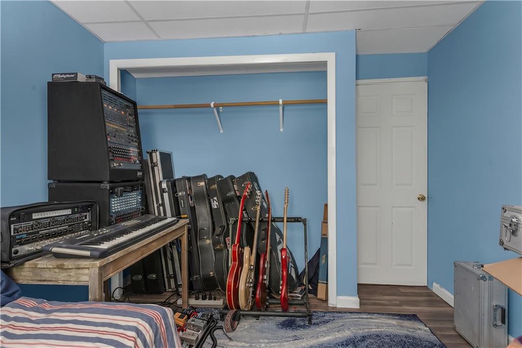 Cumberland, Rhode Island, 02864, United States, 5 Bedrooms Bedrooms, ,4 BathroomsBathrooms,Residential,For Sale,2048135