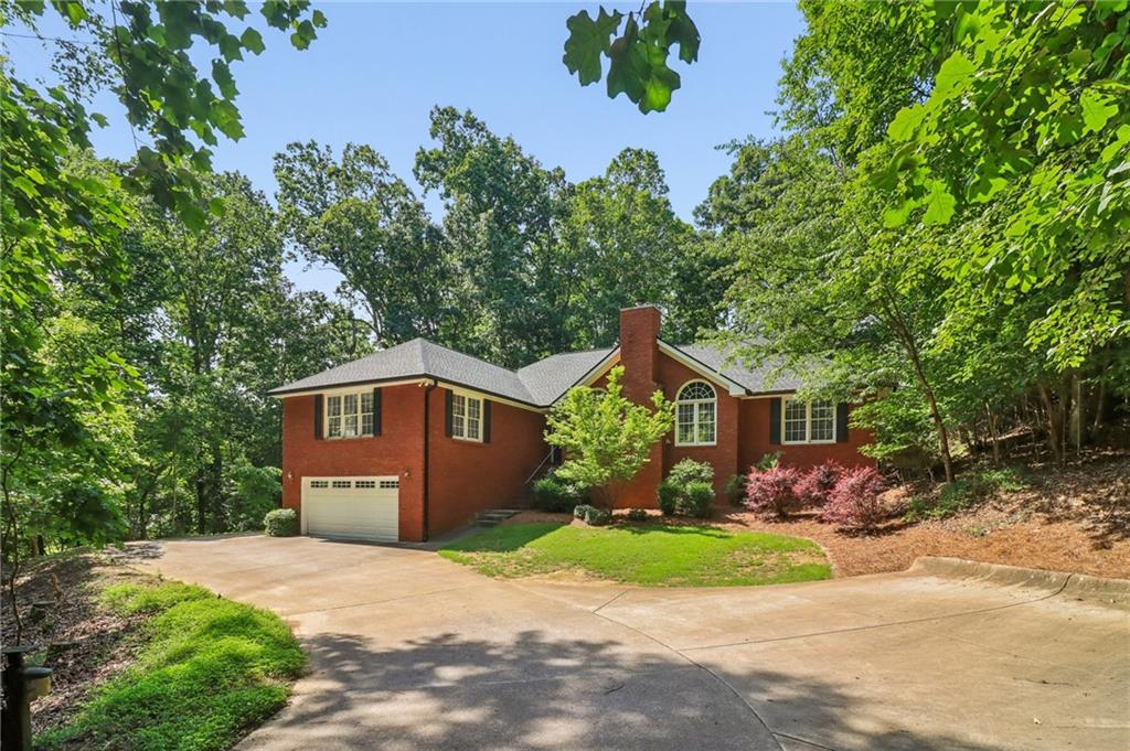 Flowery Branch, Georgia, 30542, United States, 4 Bedrooms Bedrooms, ,3 BathroomsBathrooms,Residential,For Sale,1923417
