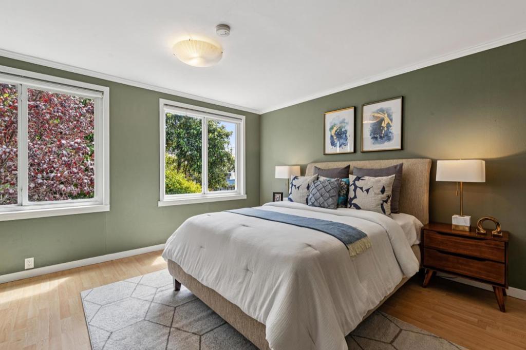 San Francisco, California, 94134, United States, 3 Bedrooms Bedrooms, ,2 BathroomsBathrooms,Residential,For Sale,1943072