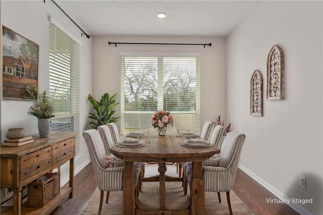 College Station, Texas, 77845, United States, 5 Bedrooms Bedrooms, ,4 BathroomsBathrooms,Residential,For Sale,1778847