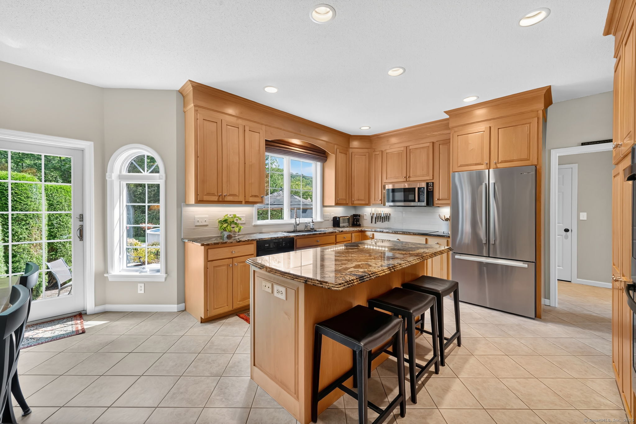 Suffield, Connecticut, 06078, United States, 4 Bedrooms Bedrooms, ,3 BathroomsBathrooms,Residential,For Sale,1927019