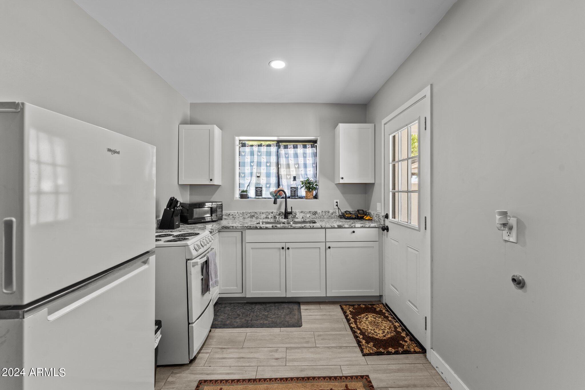 Wickenburg, Arizona, 85390, United States, 3 Bedrooms Bedrooms, ,3 BathroomsBathrooms,Residential,For Sale,1928779