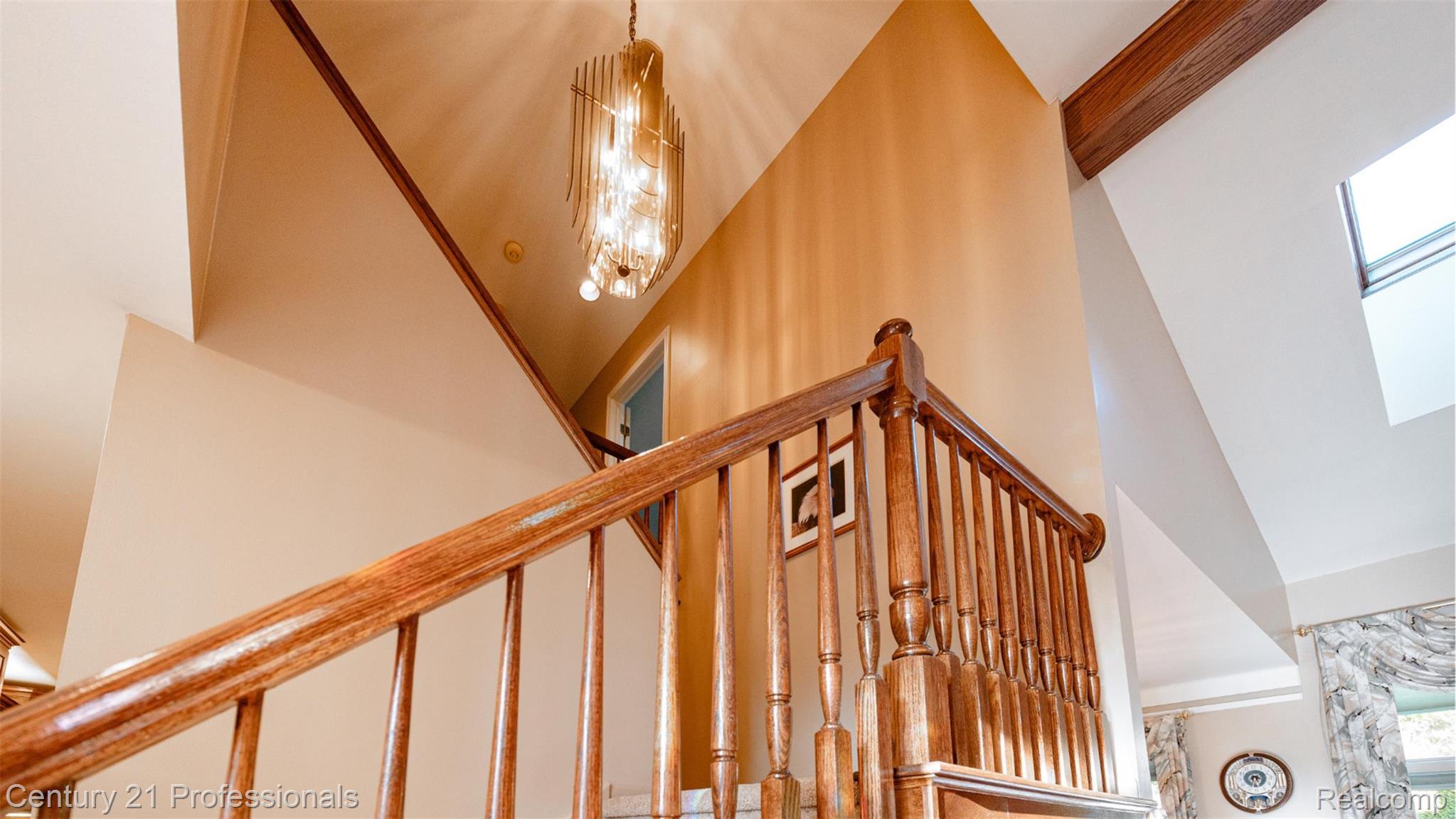 RochesterHills, Michigan, 48309, United States, 4 Bedrooms Bedrooms, ,4 BathroomsBathrooms,Residential,For Sale,1980404